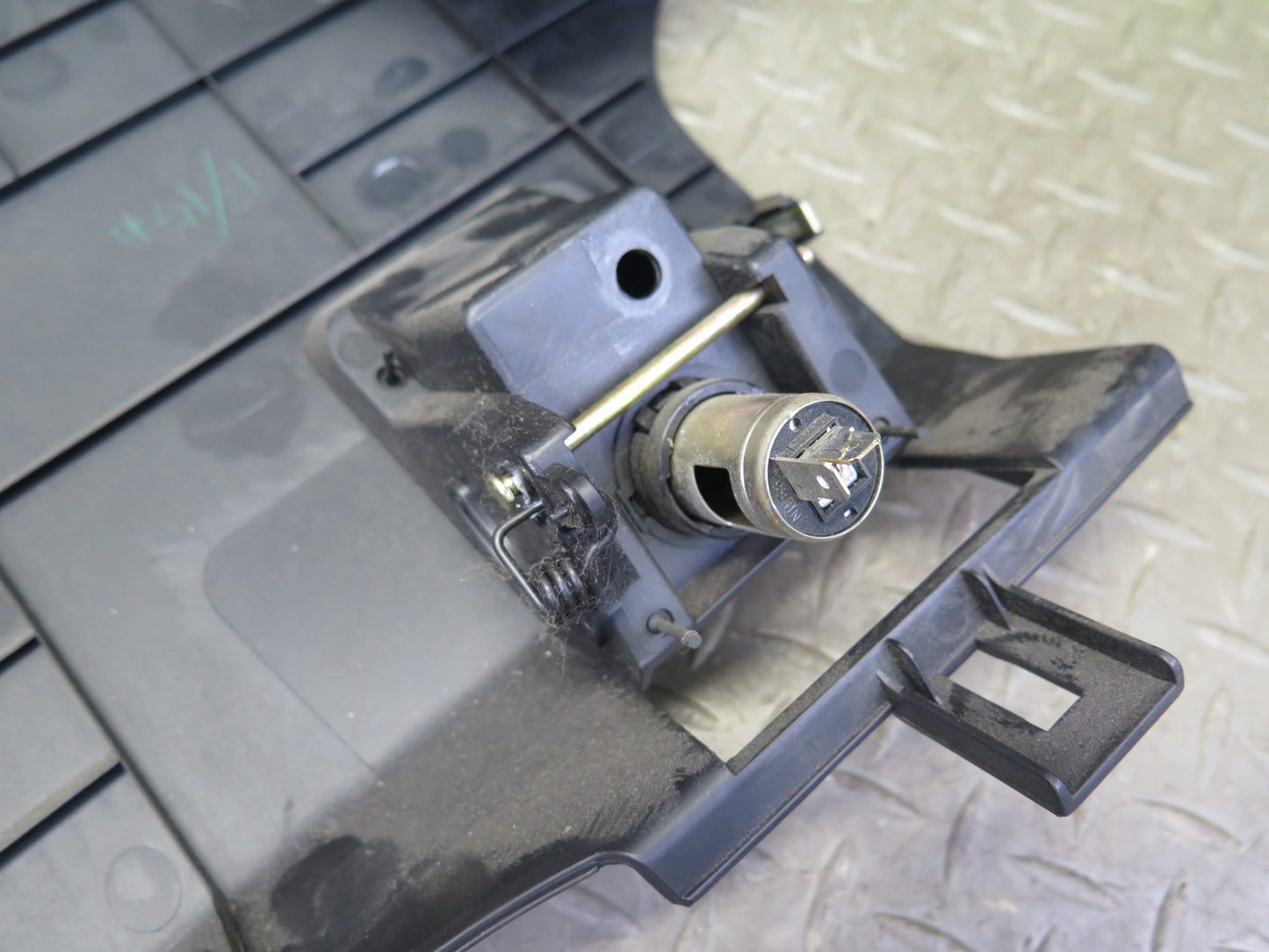 03-09 Nissan Z33 350Z Set of 2 Dash Front Left & Right Knee Trim Panel Black OEM