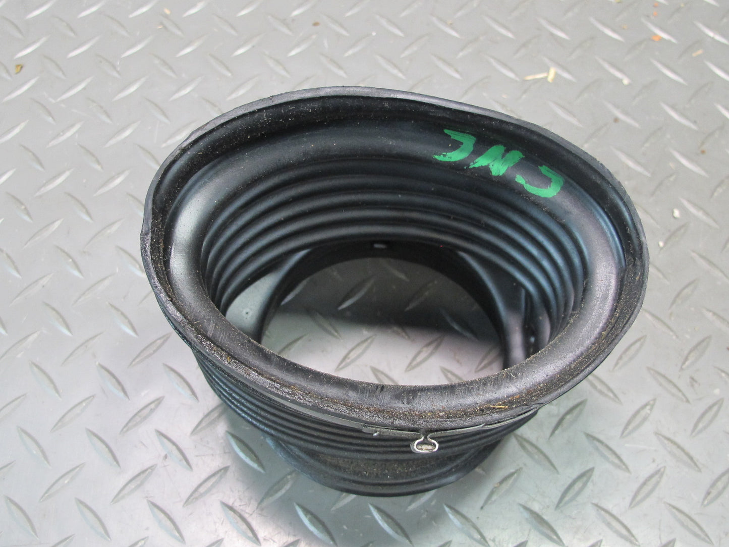 01-04 Chevrolet Corvette C5 Air Intake Duct Tube Bridge w Pipe Hose OEM