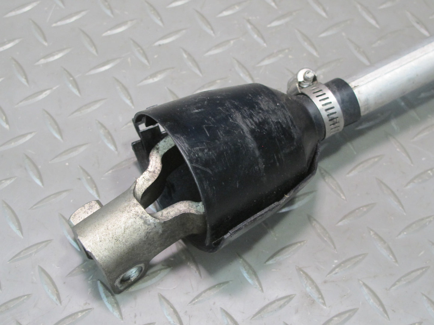 99-04 Chevrolet Corvette C5 Steering Column Intermediate U Joint Shaft OEM