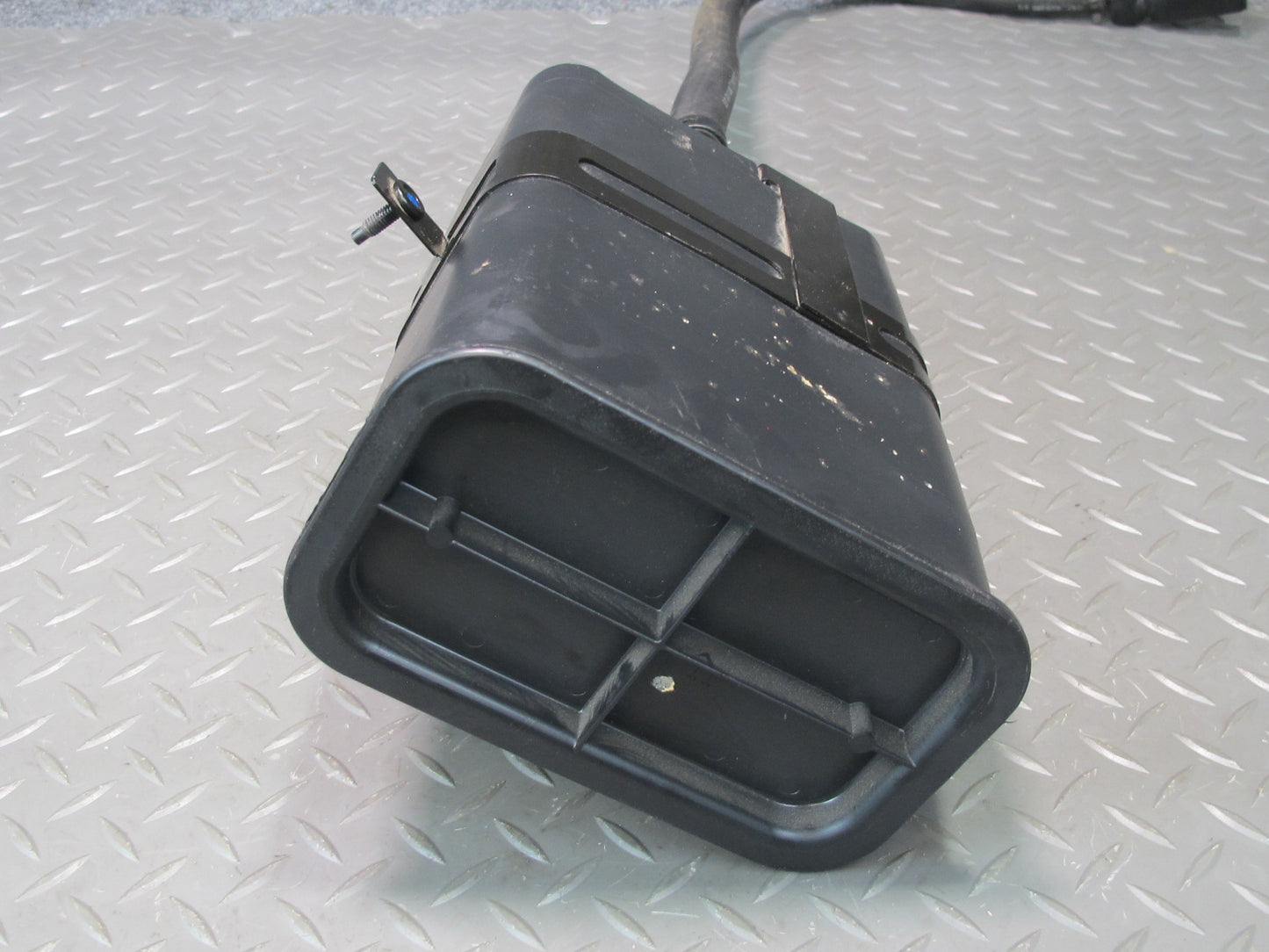 00-04 Chevrolet Corvette C5 Fuel Evap Vapor Charcoal Canister OEM