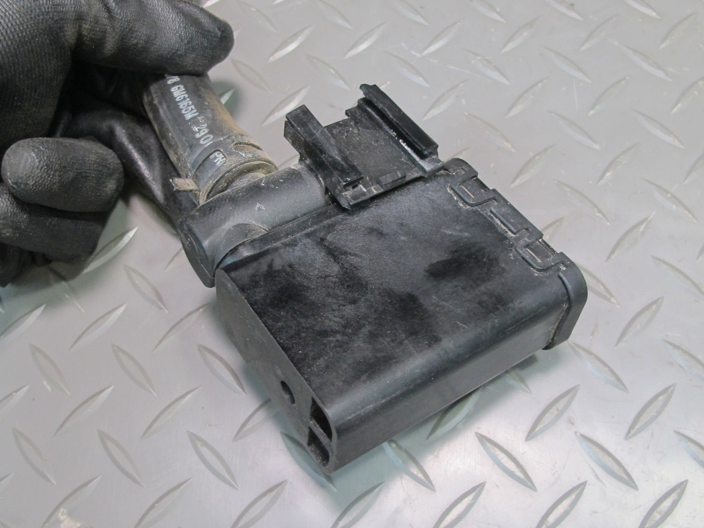 00-04 Chevrolet Corvette C5 Fuel Evap Vapor Charcoal Canister OEM