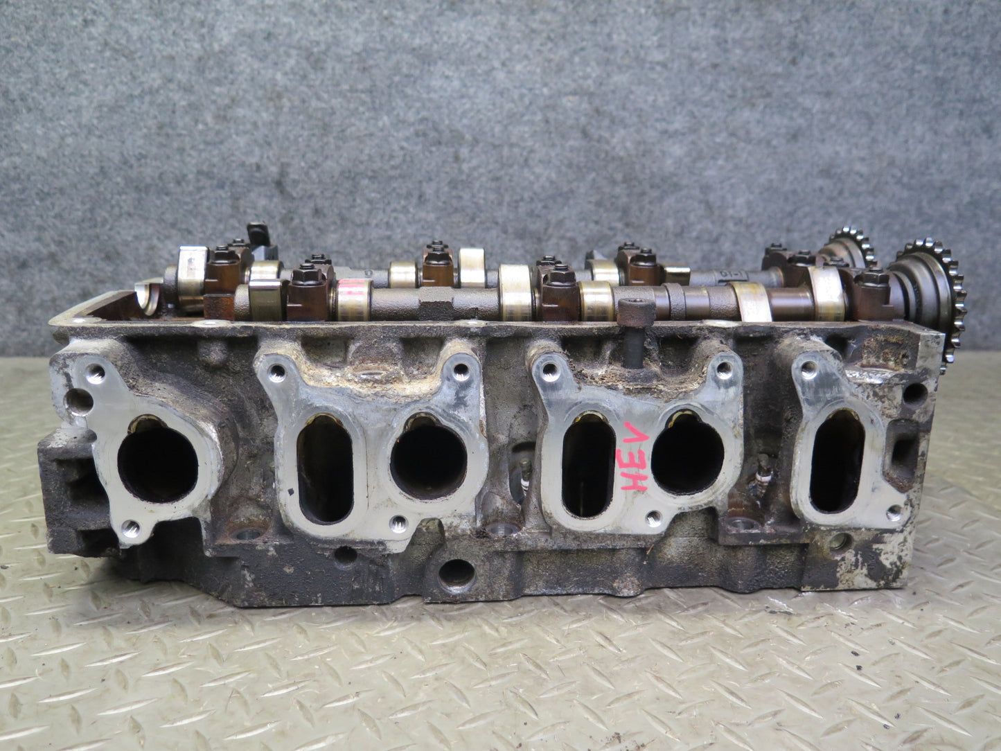 99-00 VW Eurovan T4 2.8L AES Engine Motor Cylinder Head w Camshafts OEM