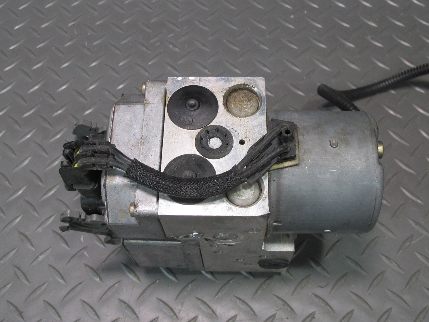 01-02 Chevrolet Corvette C5 ABS Anti Lock Brake Control Module OEM