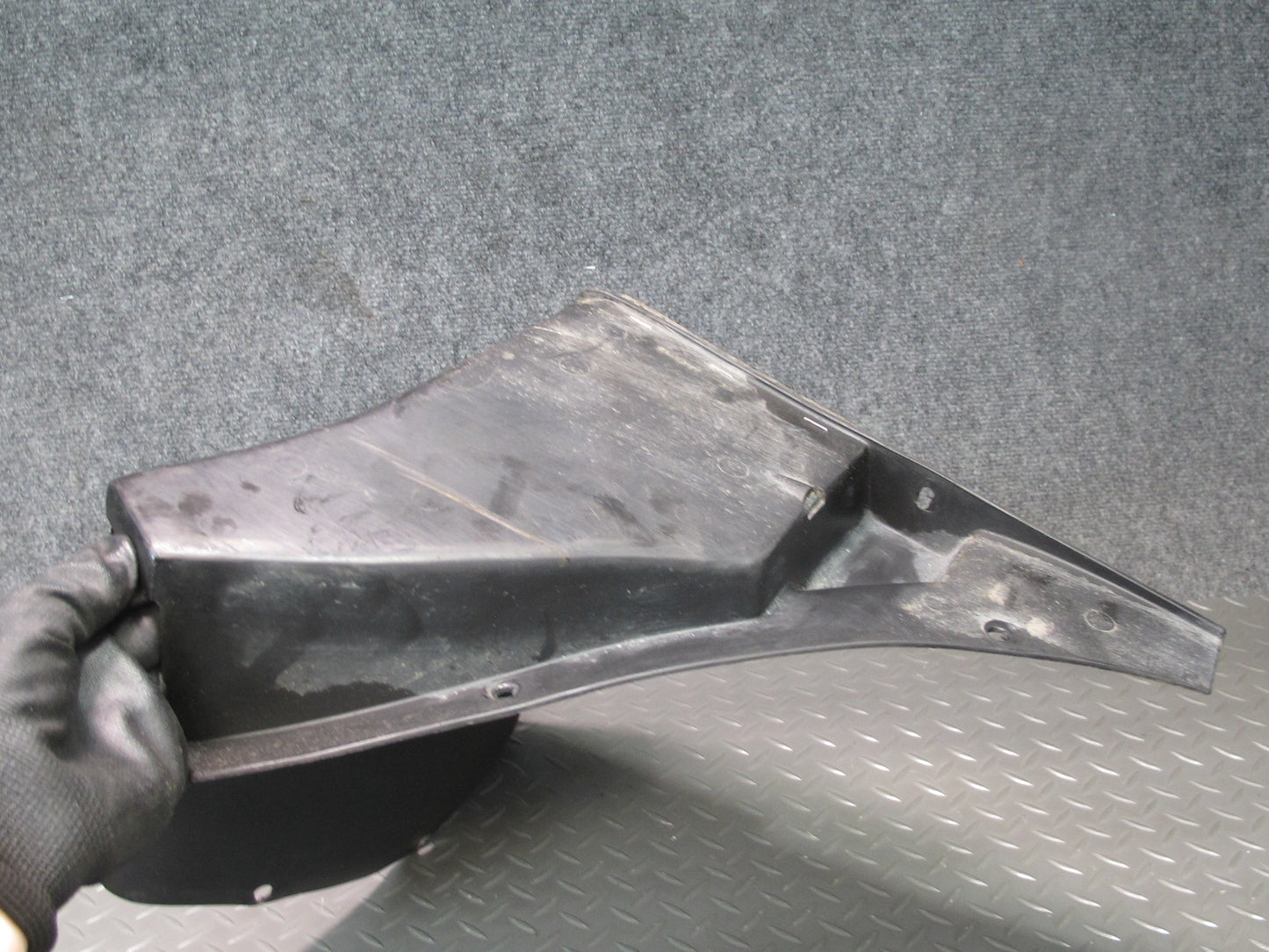 97-04 Chevrolet Corvette C5 Front Left Fender Liner Splash Shield Guard OEM