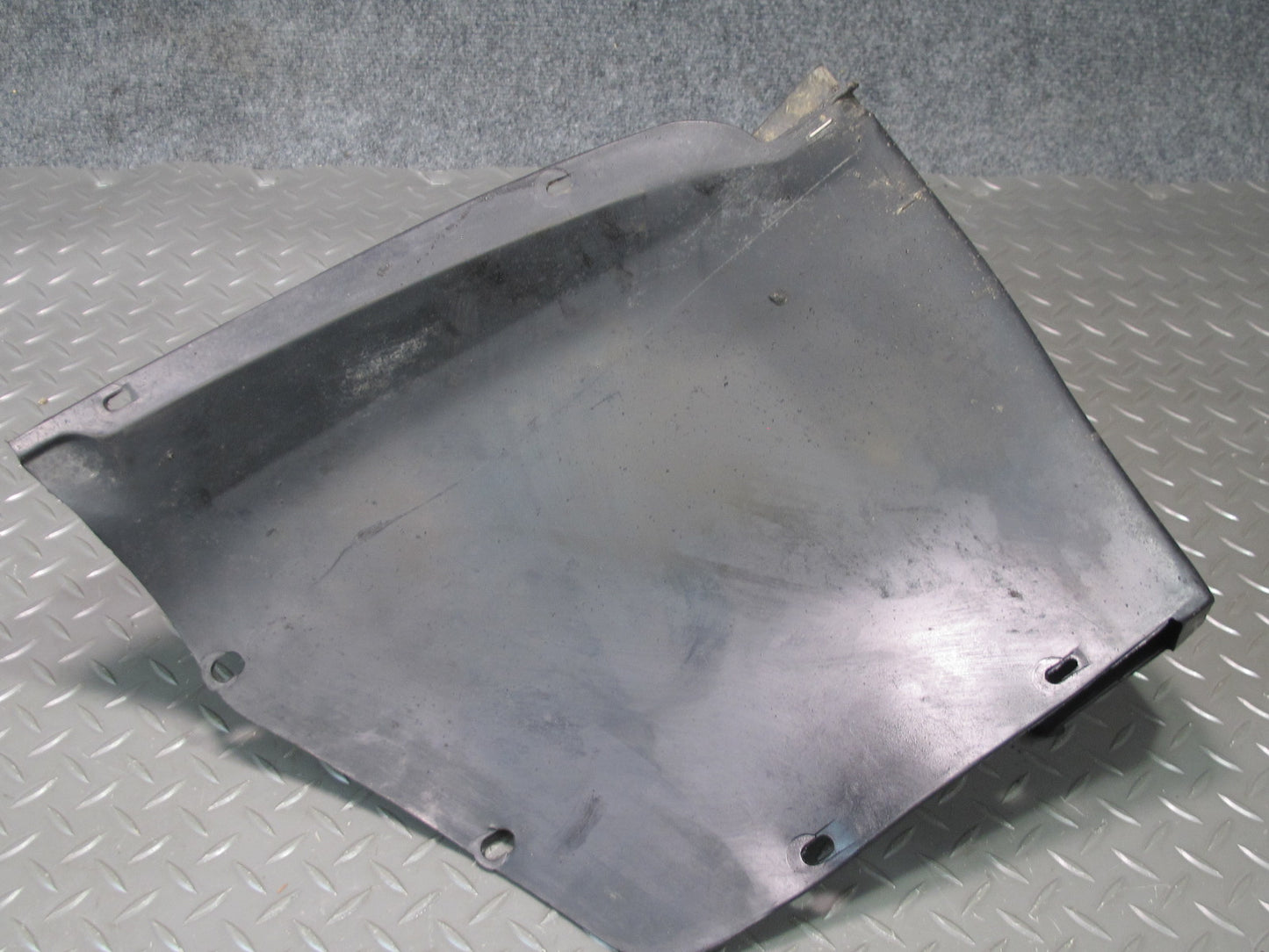 97-04 Chevrolet Corvette C5 Front Left Fender Liner Splash Shield Guard OEM