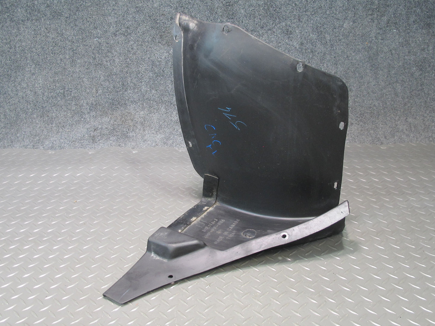 97-04 Chevrolet Corvette C5 Front Left Fender Liner Splash Shield Guard OEM