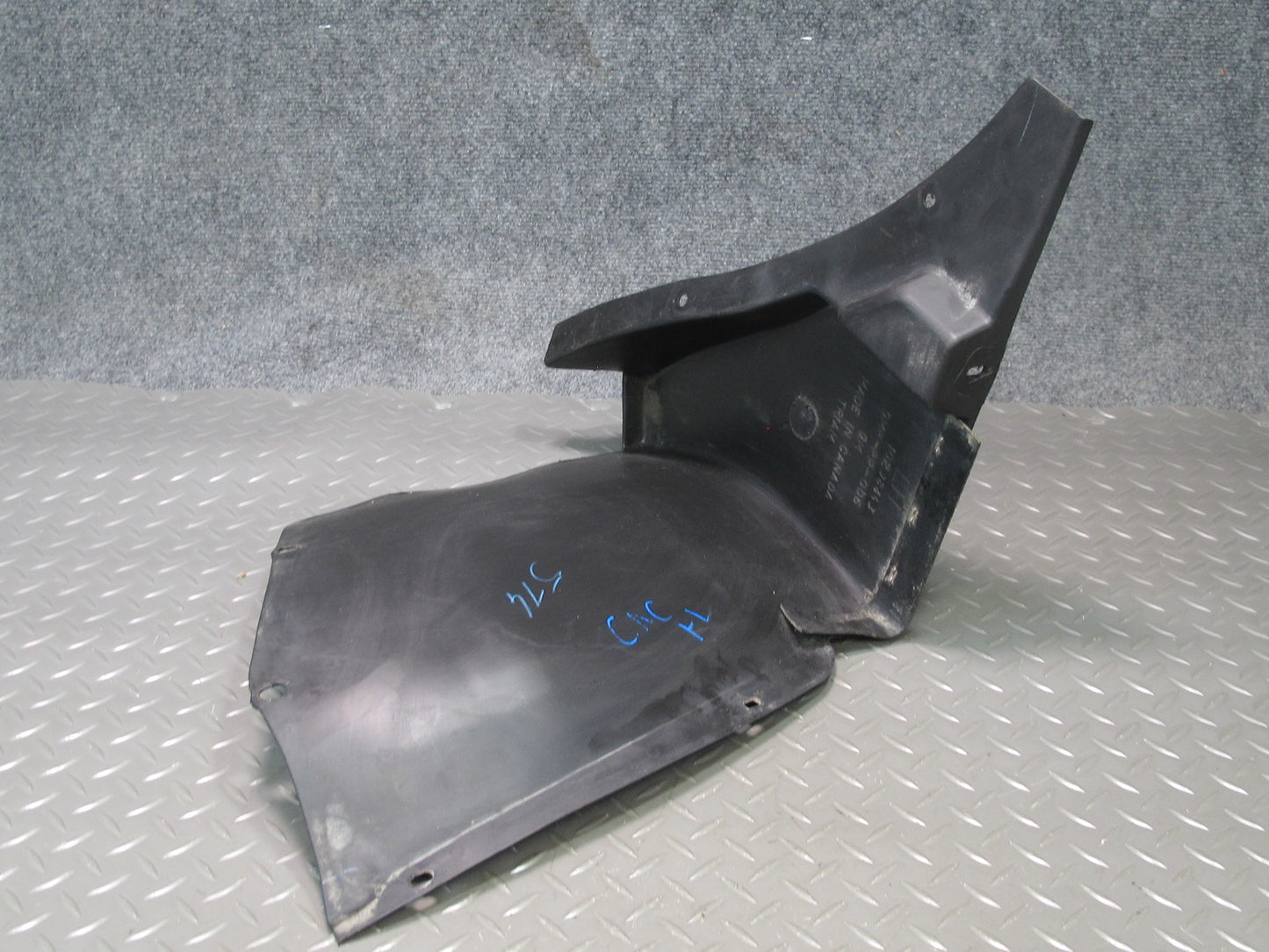 97-04 Chevrolet Corvette C5 Front Left Fender Liner Splash Shield Guard OEM
