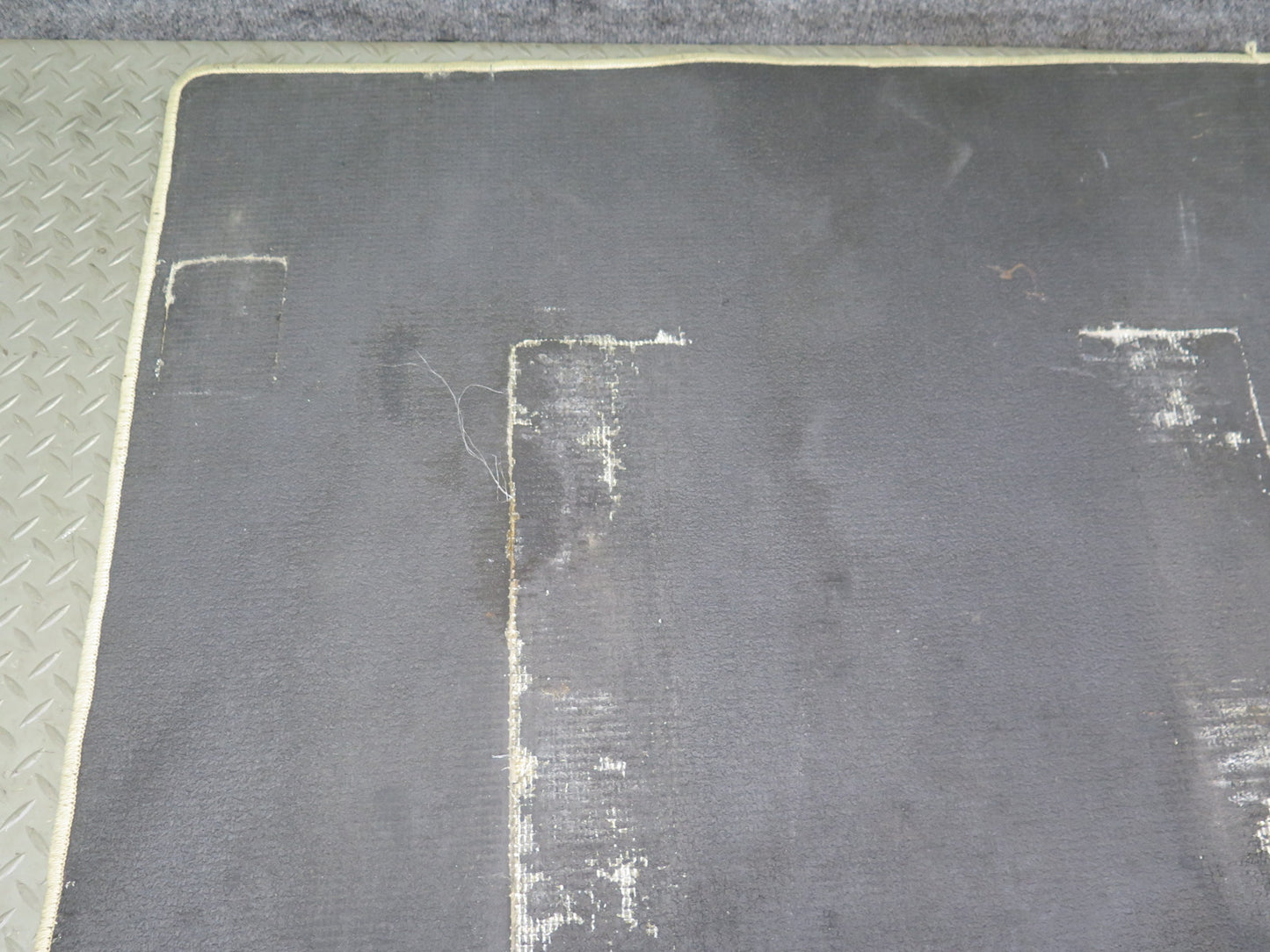 2003-2009 Lexus UZJ120L GX470 Rear Trunk Floor Carpet MAT Cover Panel