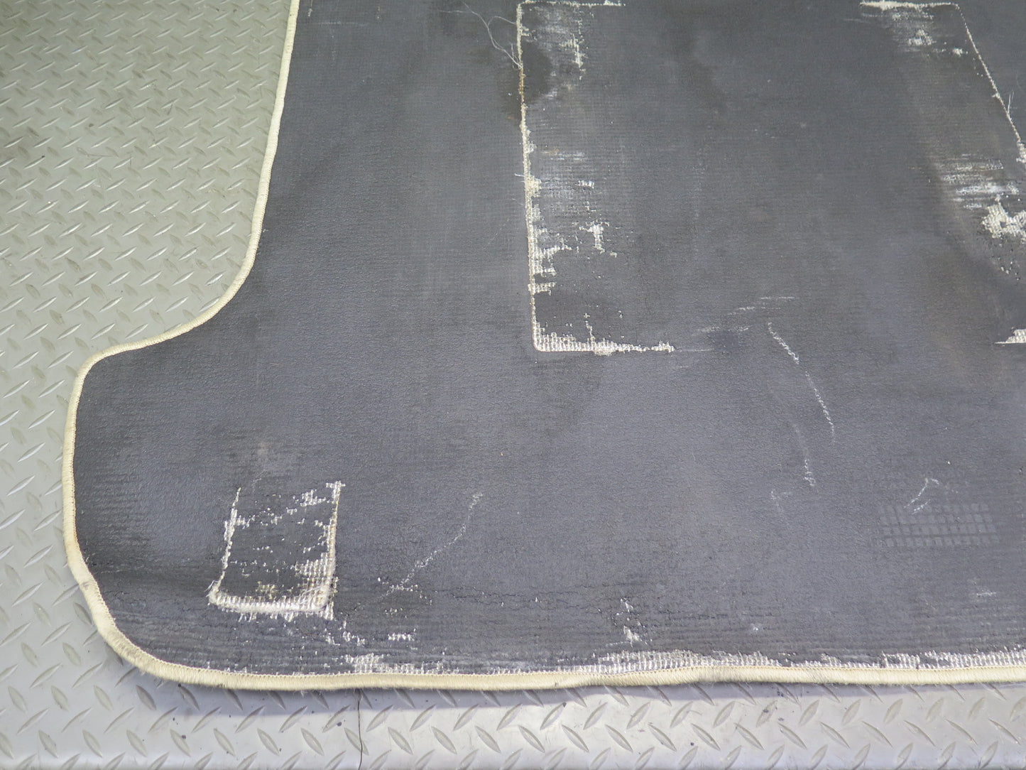 2003-2009 Lexus UZJ120L GX470 Rear Trunk Floor Carpet MAT Cover Panel