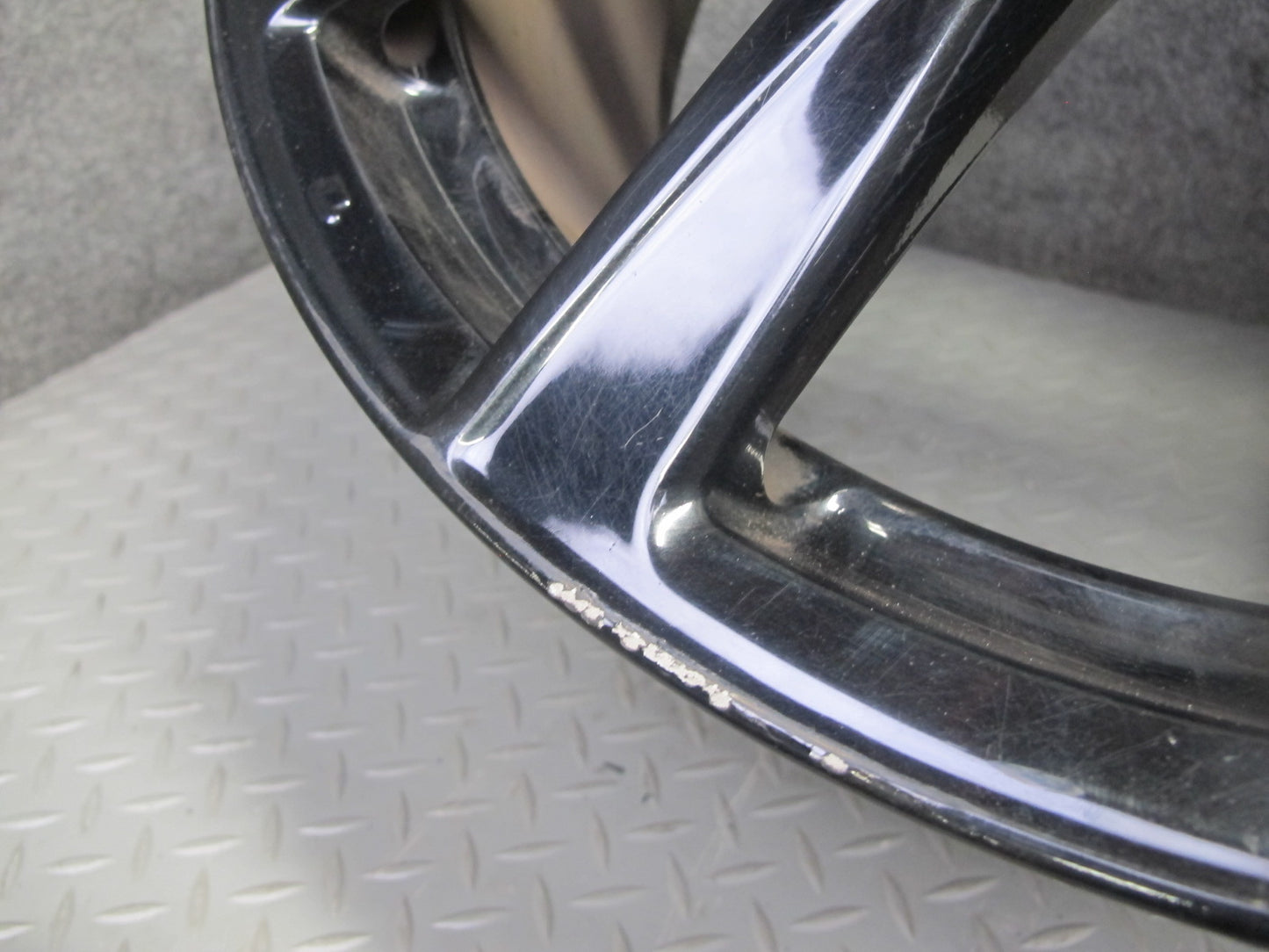 08-14 Lexus USE20L Is-f Rear Left R19 19" Alloy Wheel Rim 19X9J ET55 OEM