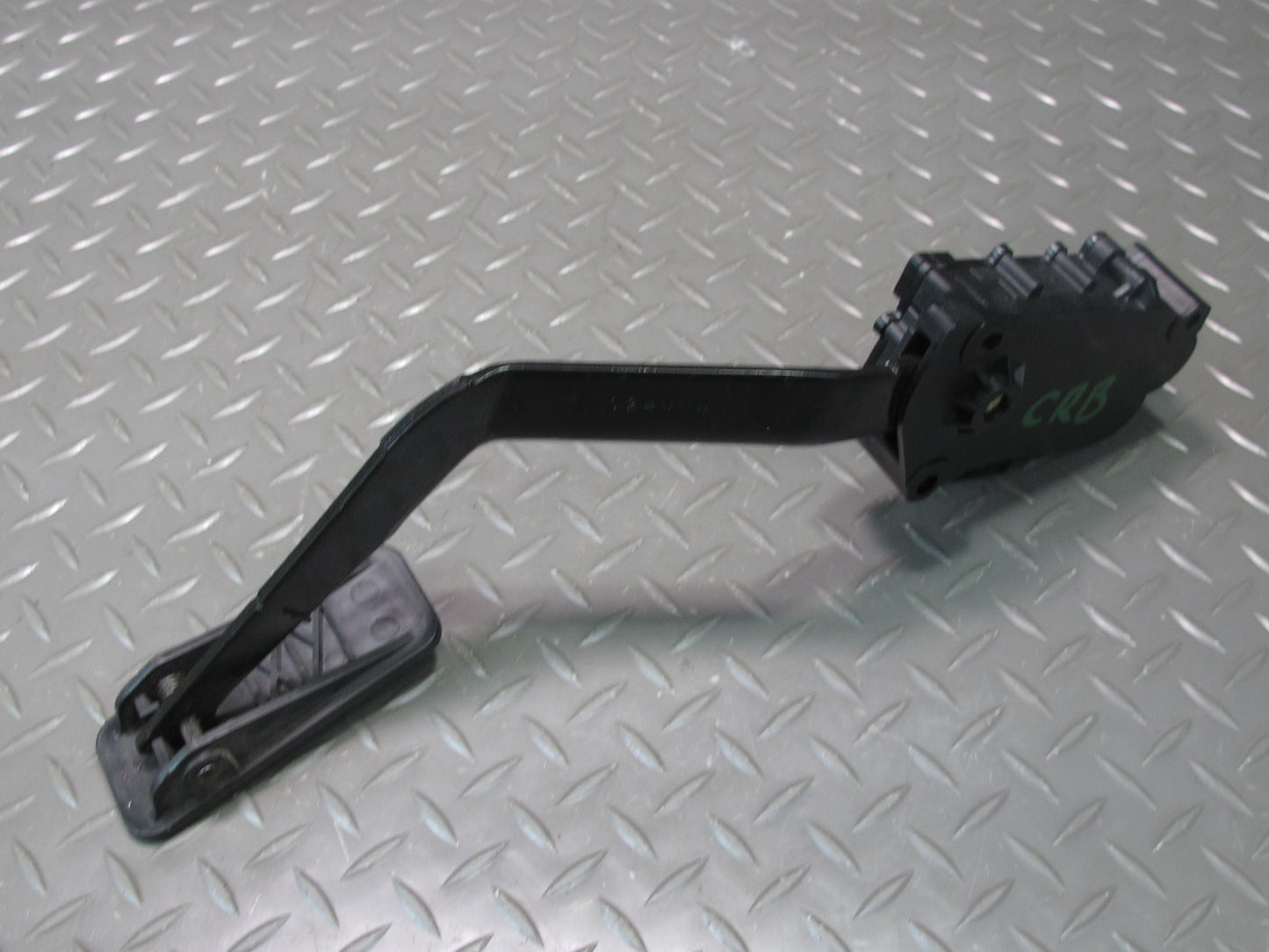 03-06 Chevrolet SSR A/T Accelerator Gas Pedal 15187573 OEM