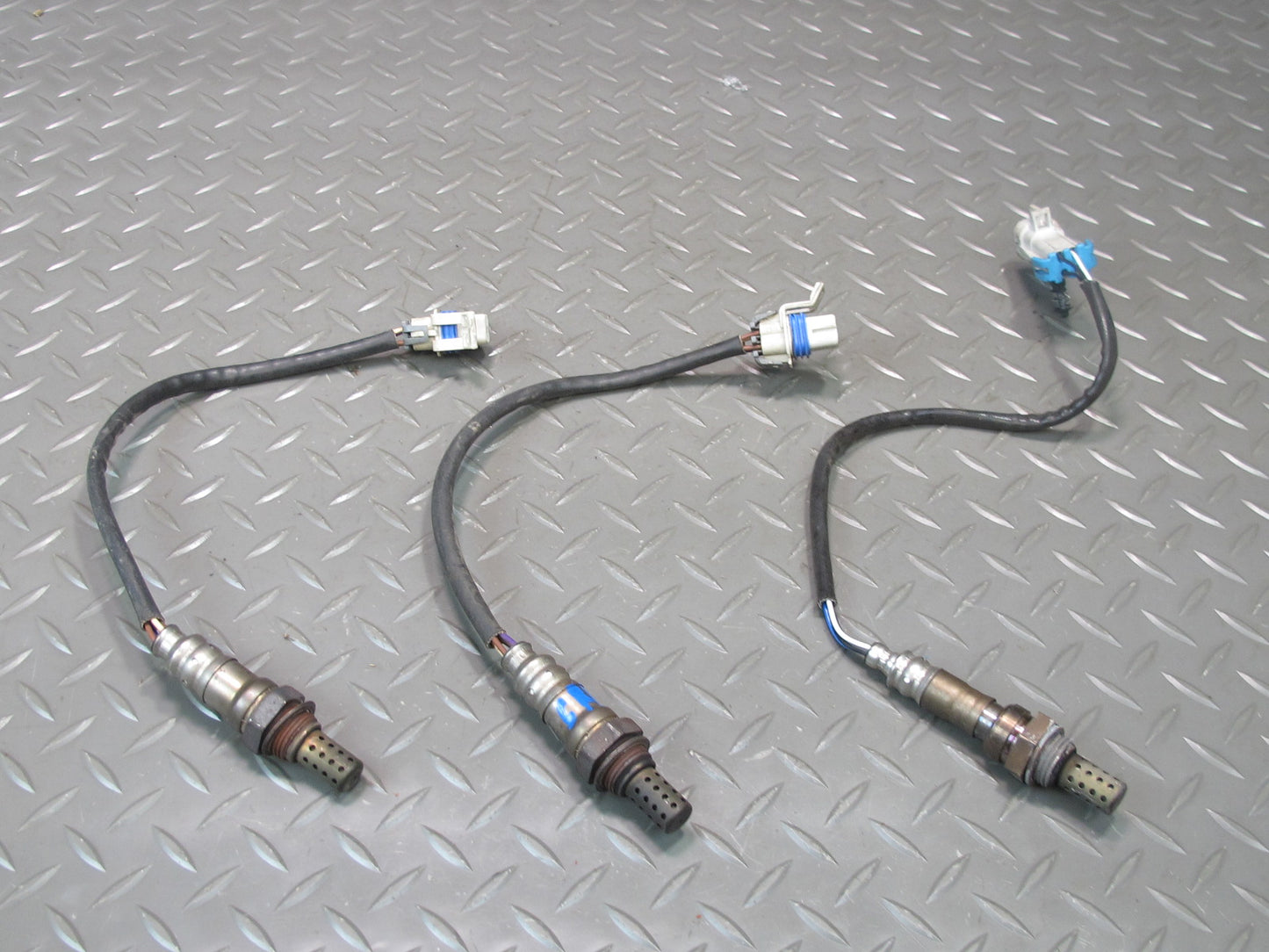 05-06 Chevrolet SSR 6.0L LS2 Set of 3 Exhaust Oxygen O2 Lambda Sensor OEM