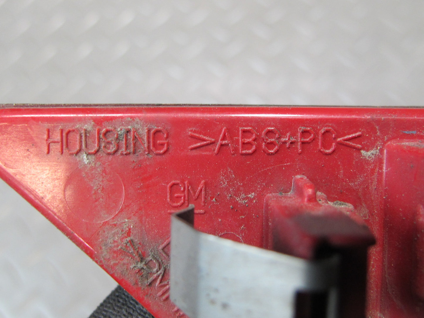 03-06 Chevrolet SSR Set of Rear Right & Left Bumper Side Marker Light Lamp OEM