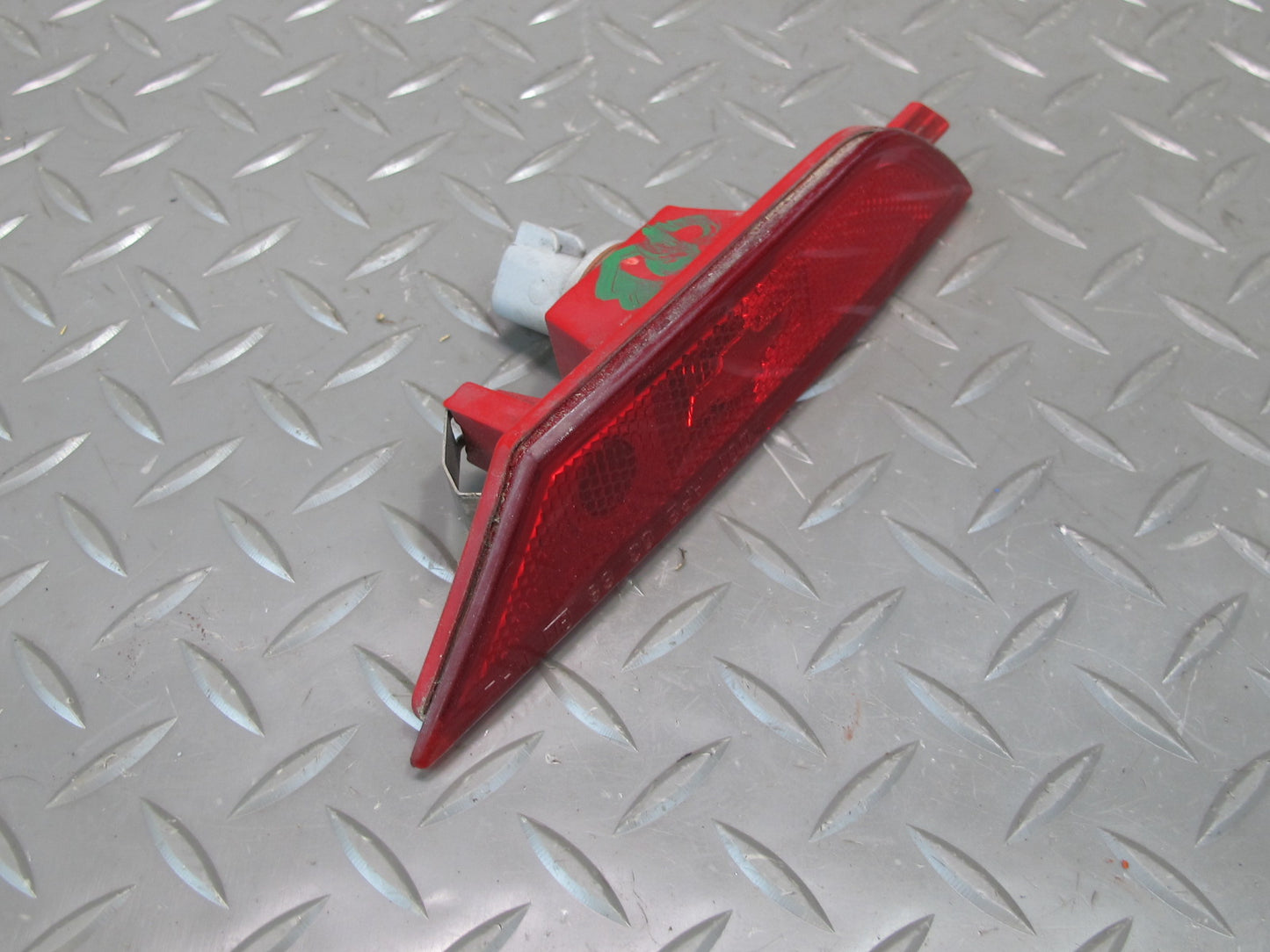 03-06 Chevrolet SSR Set of Rear Right & Left Bumper Side Marker Light Lamp OEM