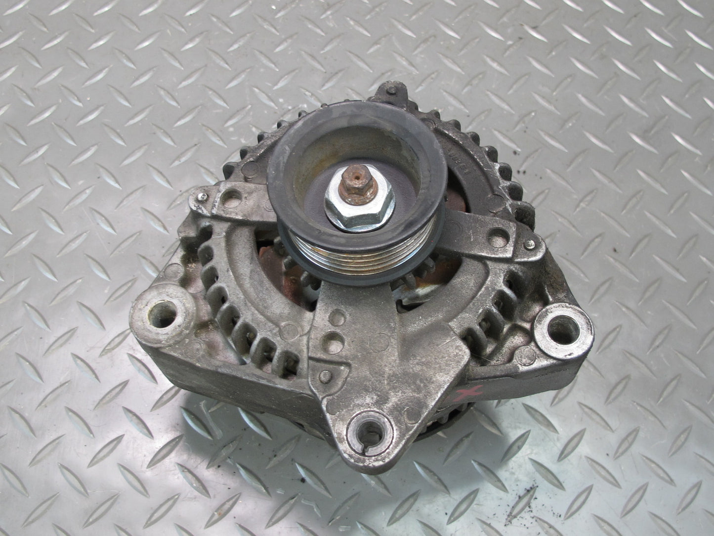 2004-2009 Lexus UZJ120L GX470 4.7L Engine Alternator Generator 27060-50360