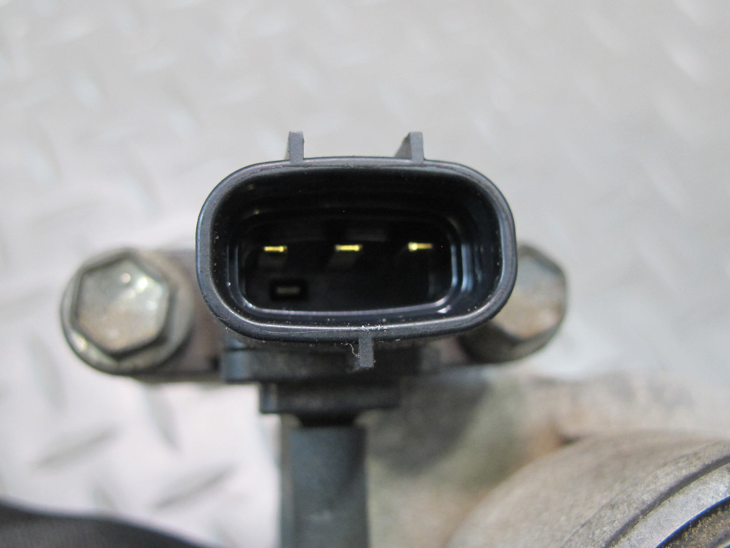 2005-2007 Lexus UZJ120L GX470 4.7L Engine  Air Injection Control Valve