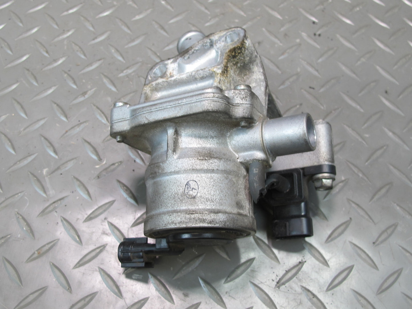 2005-2007 Lexus UZJ120L GX470 4.7L Engine  Air Injection Control Valve