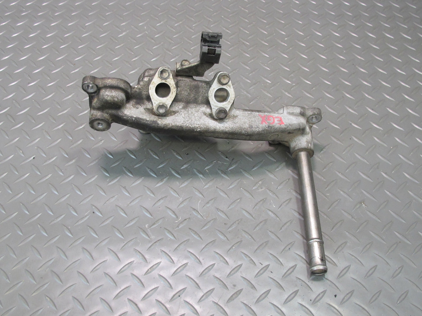 2004-2009 Lexus UZJ120L GX470 4.7L 2UZFE Engine Thermostat Housing W/ Pipe Set