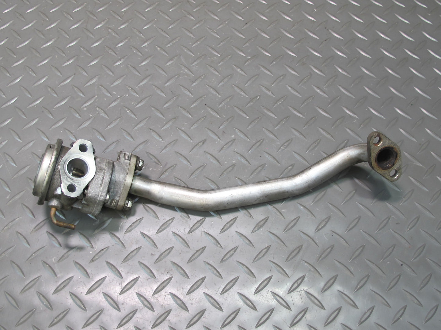 2004-2009 Lexus UZJ120L GX470 4.7L 2UZFE Engine Air Control Valve W/ Tube Set