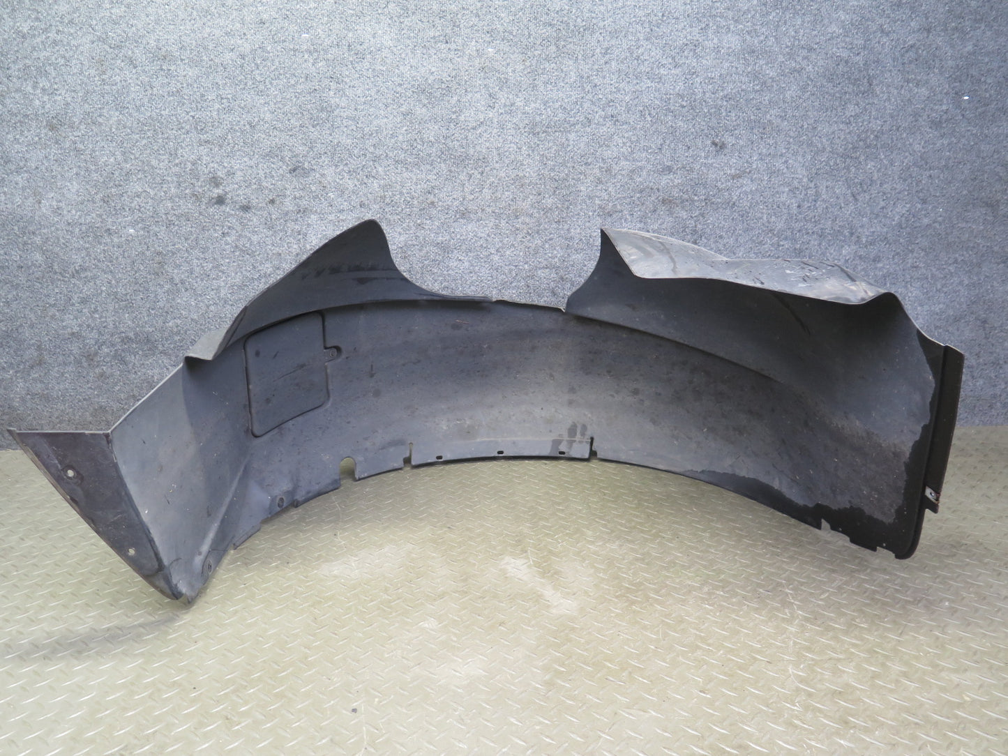 03-06 Chevrolet SSR Front Right Fender Liner Splash Shield 15123900 OEM