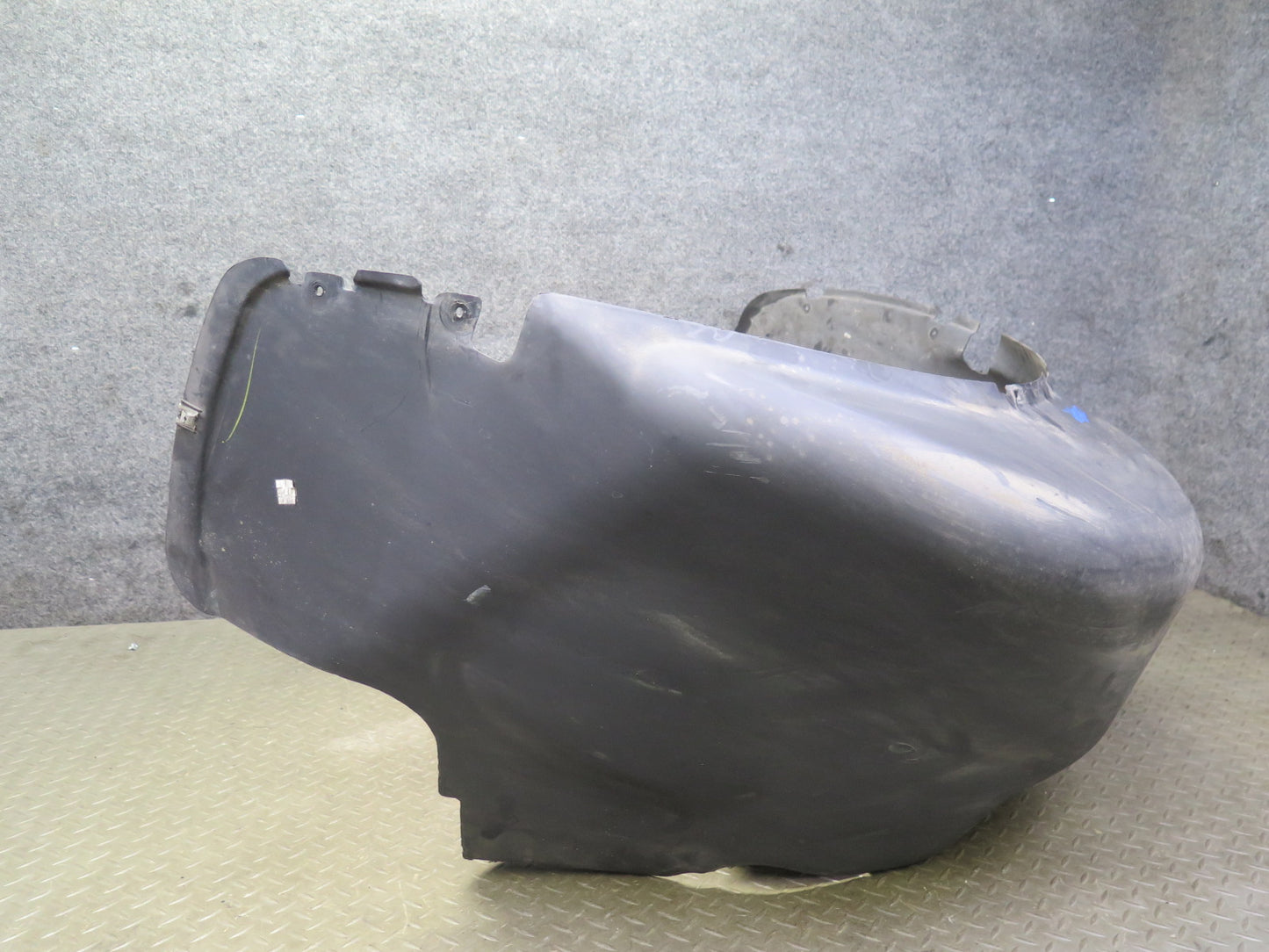 03-06 Chevrolet SSR Rear Right Fender Liner Splash Shield 15119960 OEM