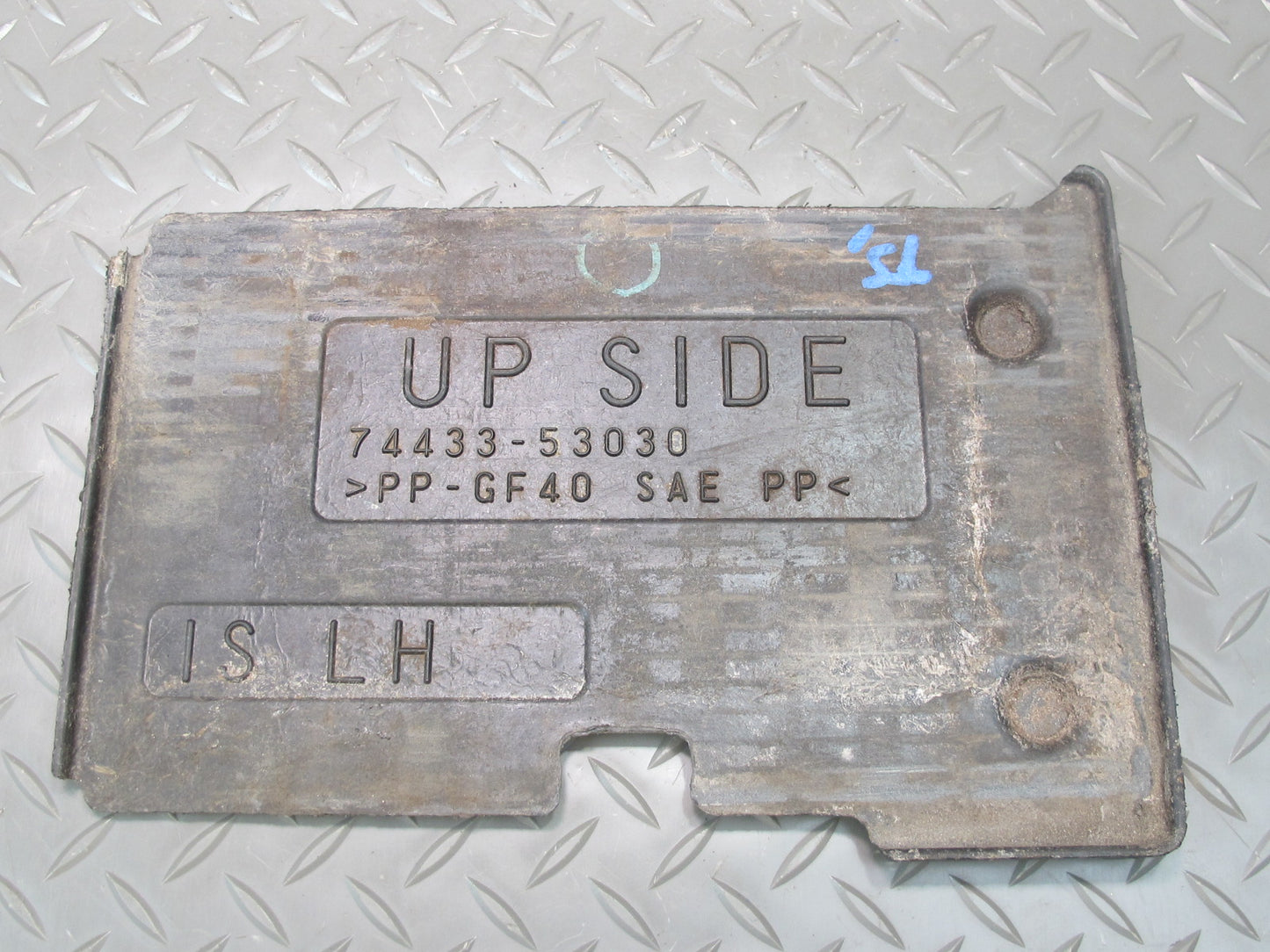 08-14 Lexus USE20L Is-f Battery Cover Tray Support Mount Set 74433-53050 OEM