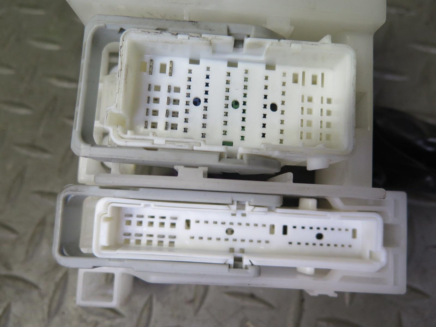 04-05 Nissan Z33 350Z Convertible Room Lamp Wire Wiring Harness 24060-CD060 OEM