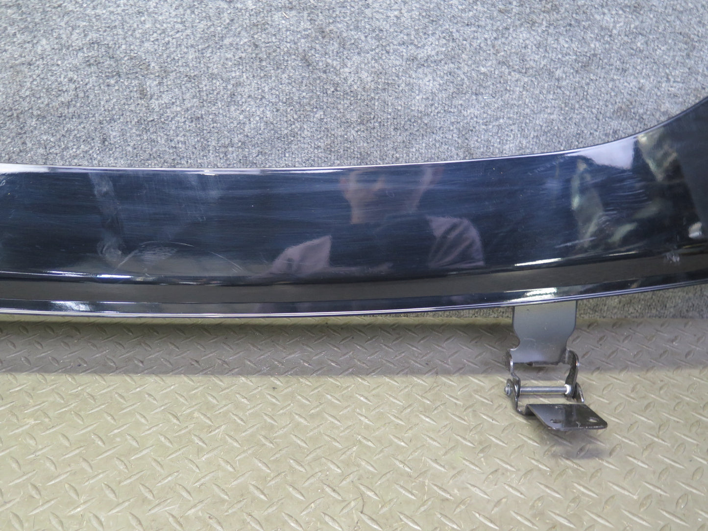 03-06 Chevrolet SSR Rear Lid Extension Panel Black OEM