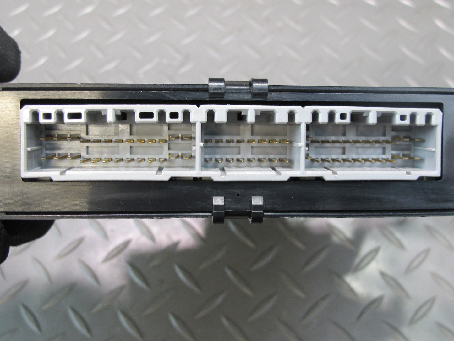 2008 Lexus USE20L Is-f ABS & TRC & VSC Control Module Unit 89540-53360 OEM