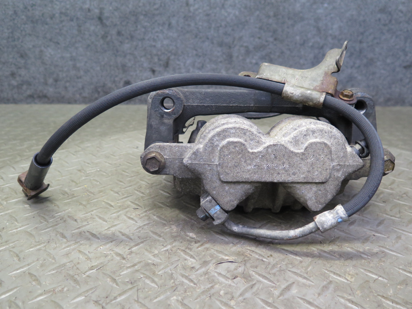 03-06 Chevrolet SSR Set of 2 Front Left & Right Brake Caliper PBR OEM