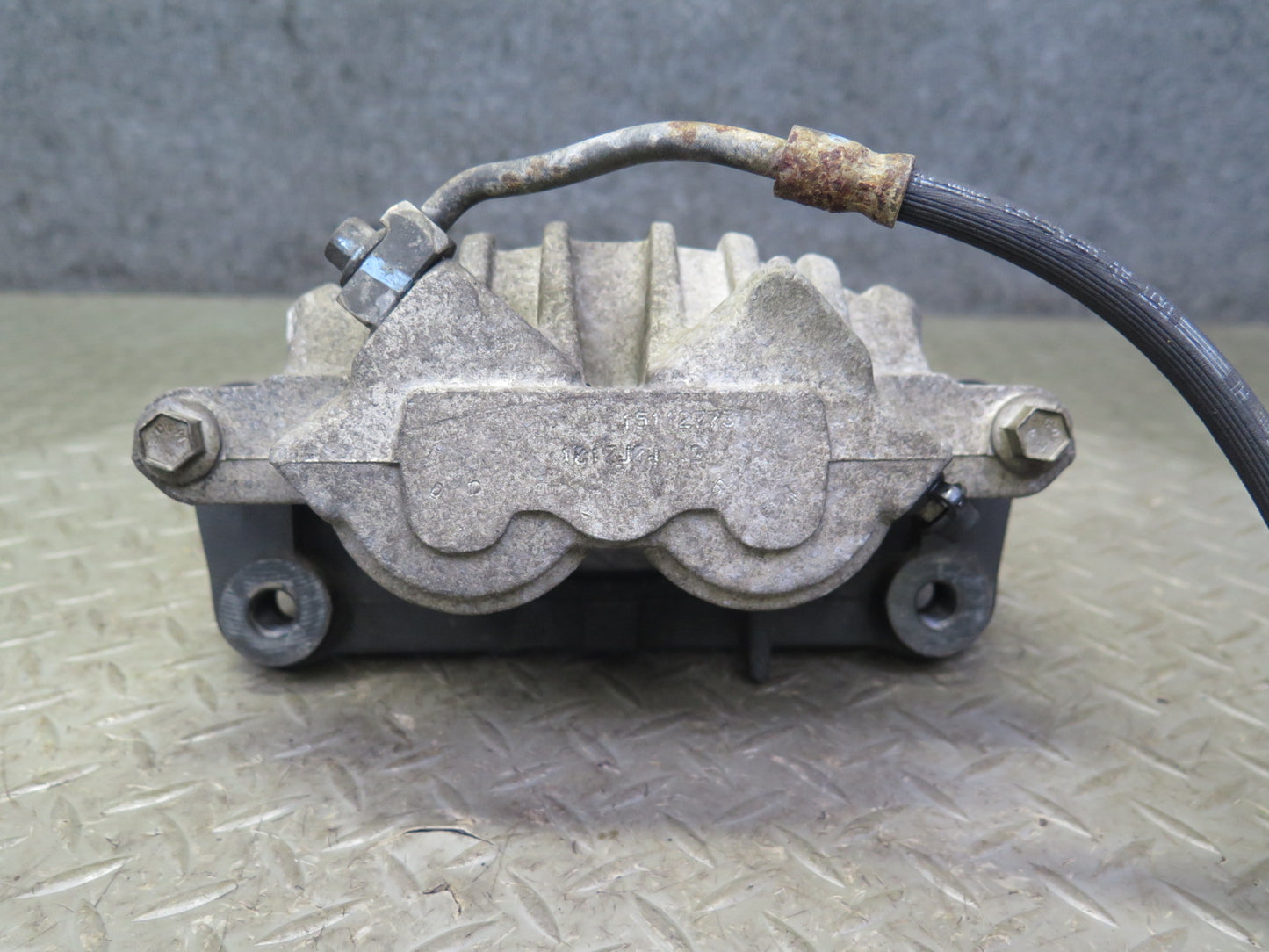 03-06 Chevrolet SSR Set of 2 Front Left & Right Brake Caliper PBR OEM