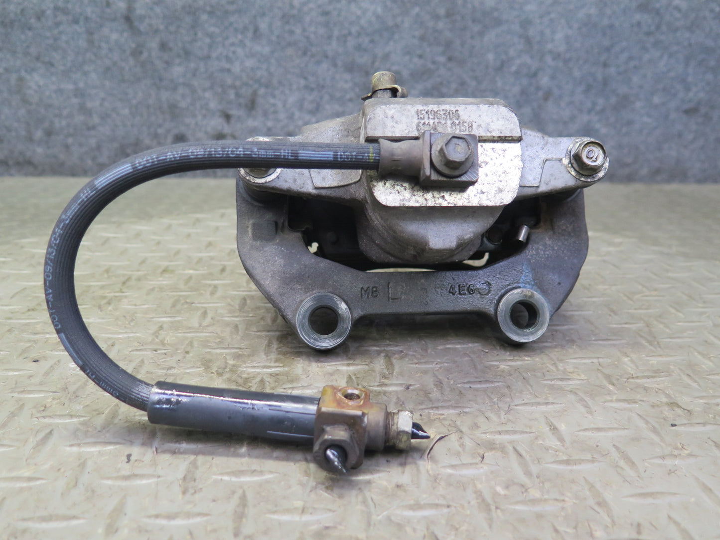 03-06 Chevrolet SSR Set of 2 Rear Left & Right Brake Caliper OEM