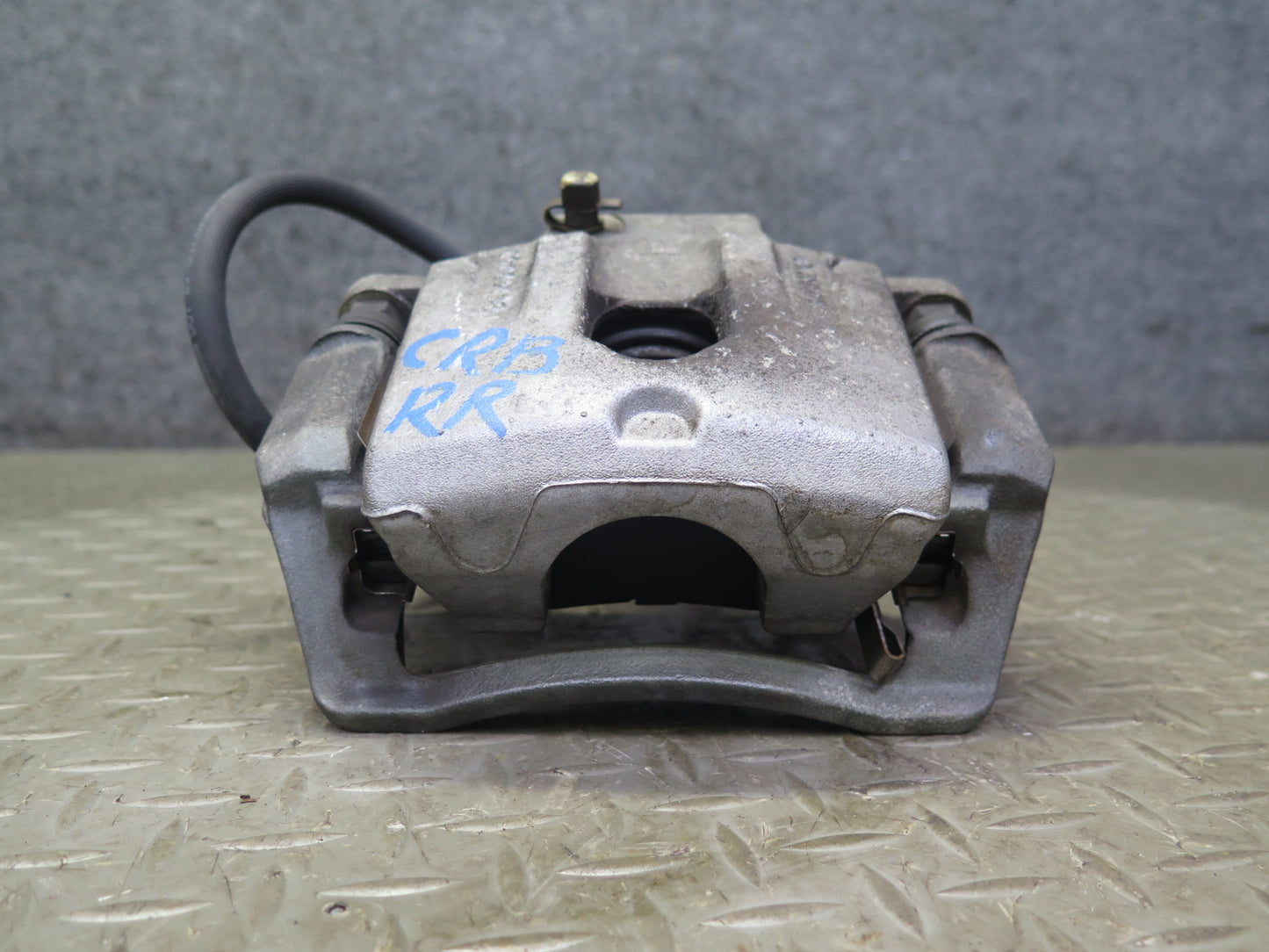 03-06 Chevrolet SSR Set of 2 Rear Left & Right Brake Caliper OEM