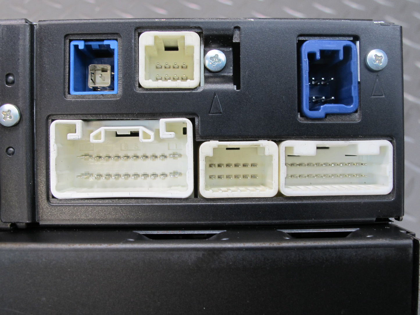 06-08 Lexus IS250 IS350 Is-f AM FM Radio CD Player Mark Levinson 86120-53340 OEM