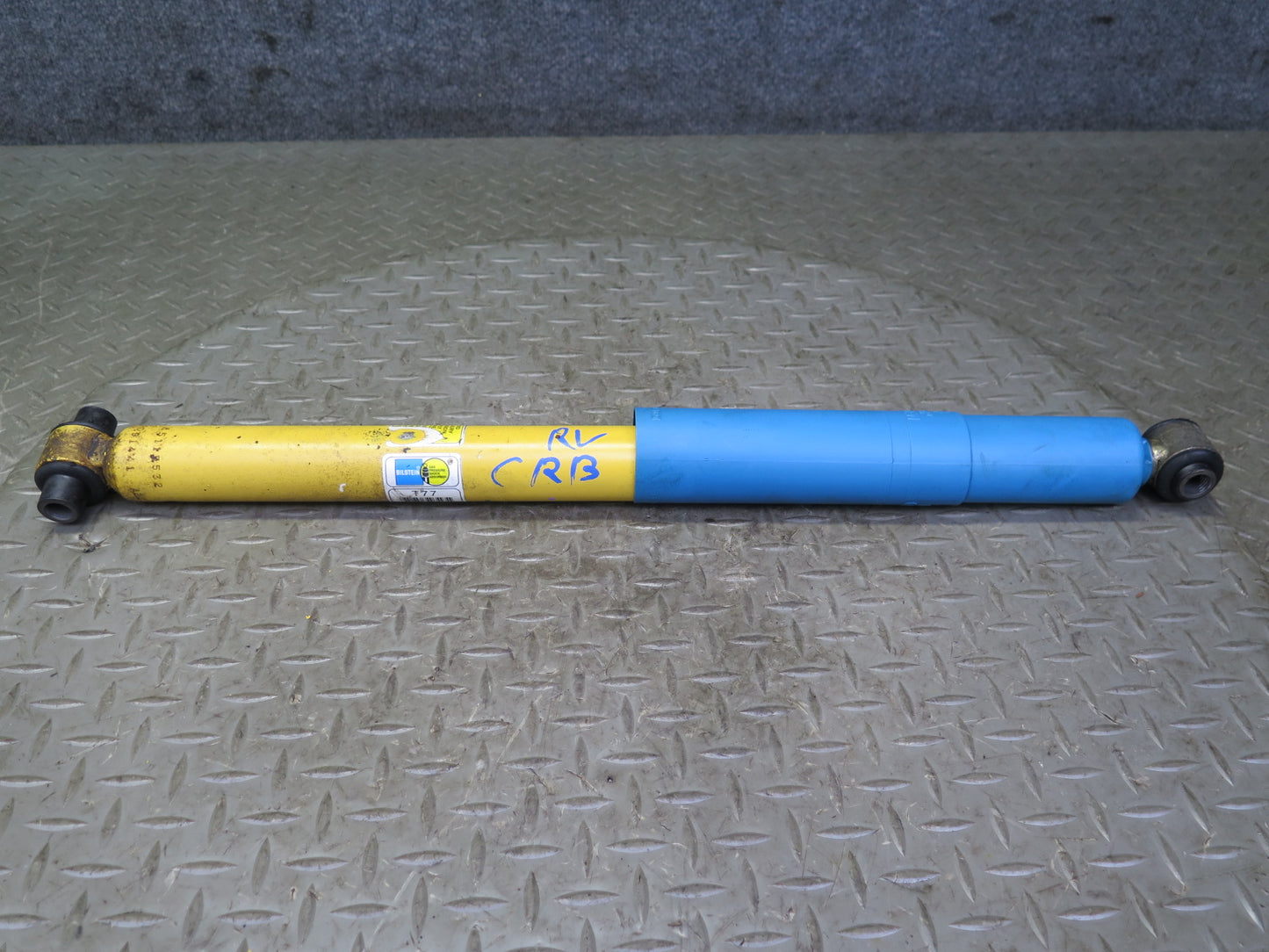 03-06 Chevrolet SSR A/T Set of 2 Rear Left & Right Strut Shock Absorber Bilstein