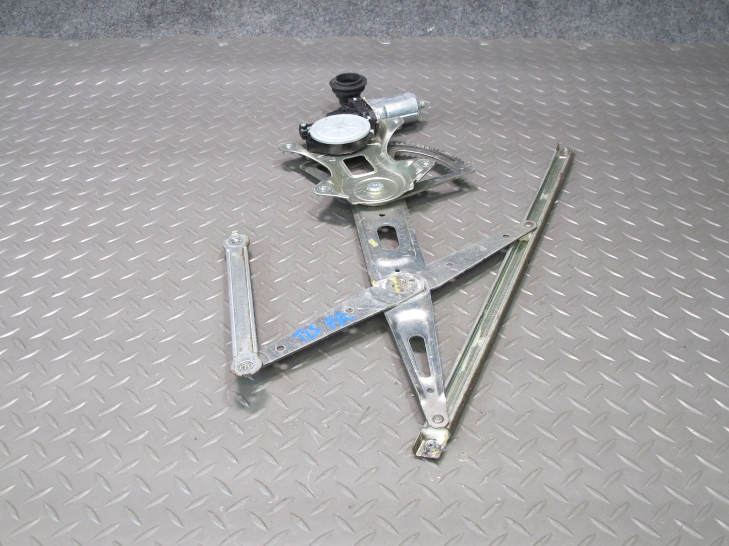 06-08 Lexus IS250 IS350 Is-f Front Right Door Window Regulator w Motor OEM