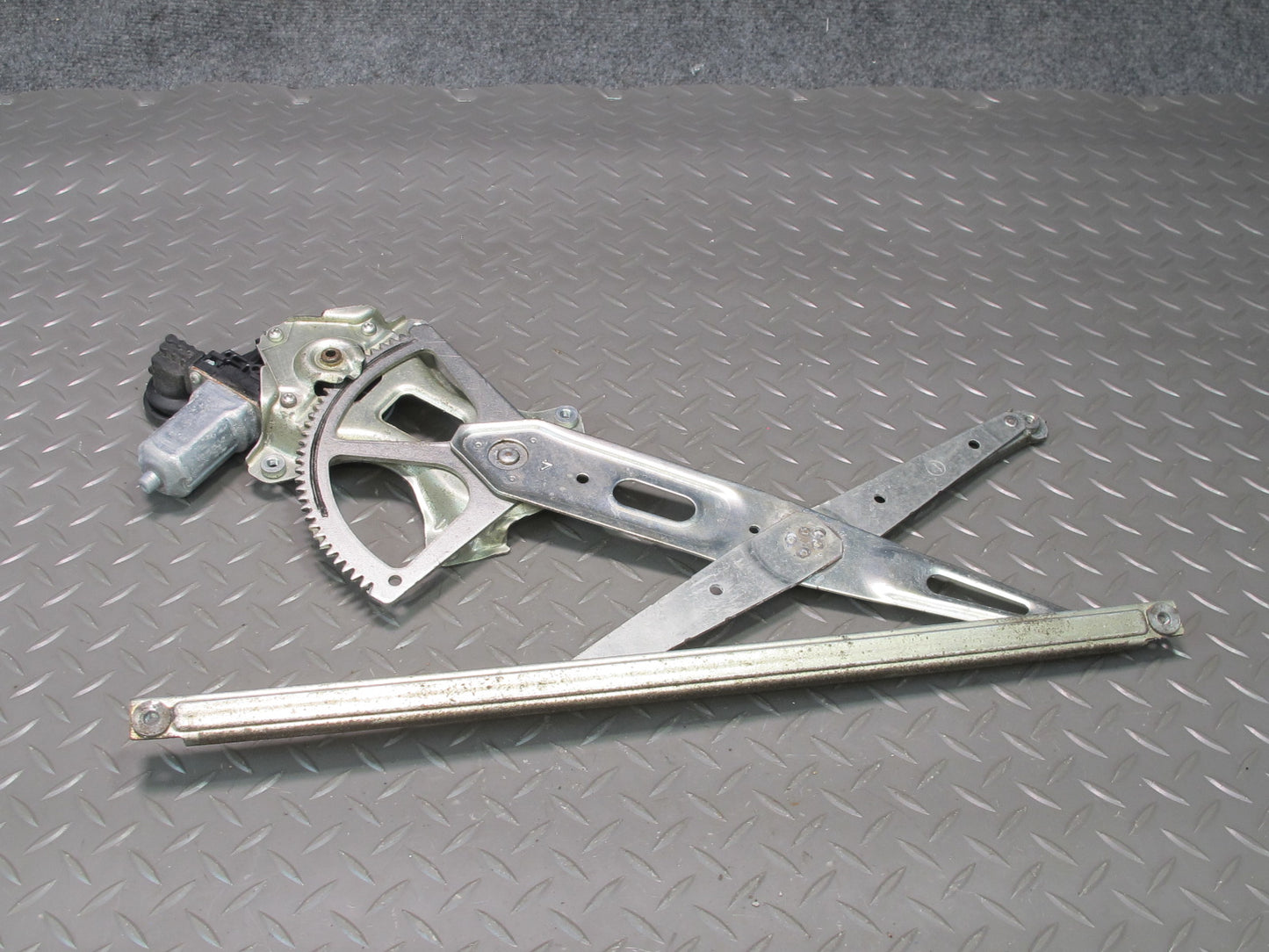 06-08 Lexus IS250 IS350 Is-f Front Right Door Window Regulator w Motor OEM