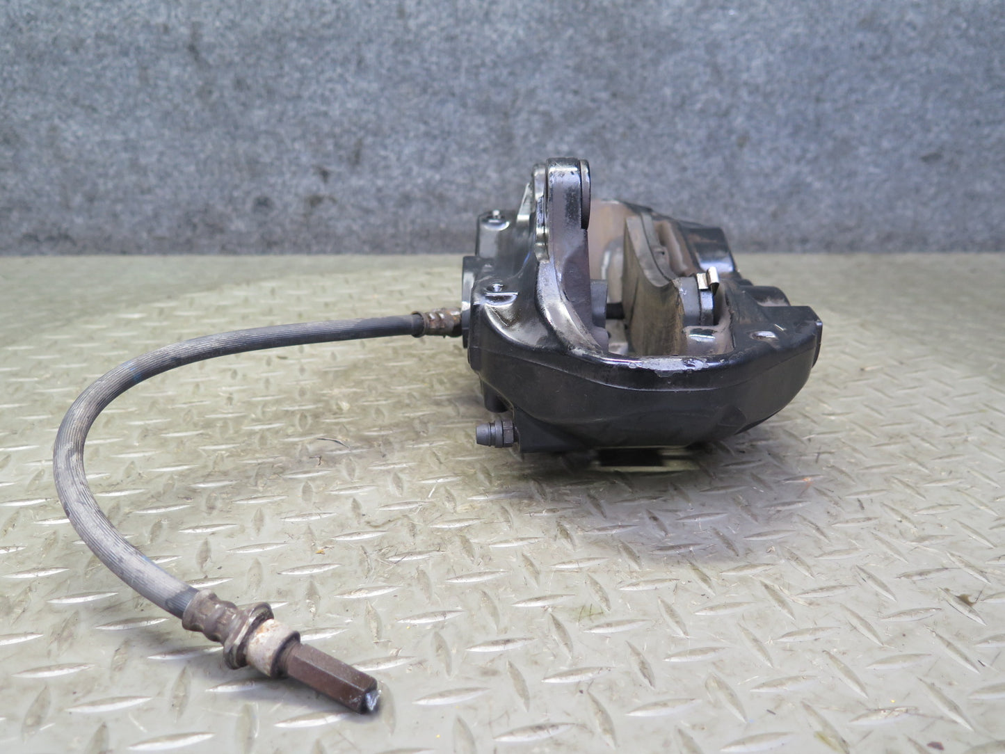 08-14 Lexus USE20L Is-f RWD Brembo Front Right Brake Caliper OEM