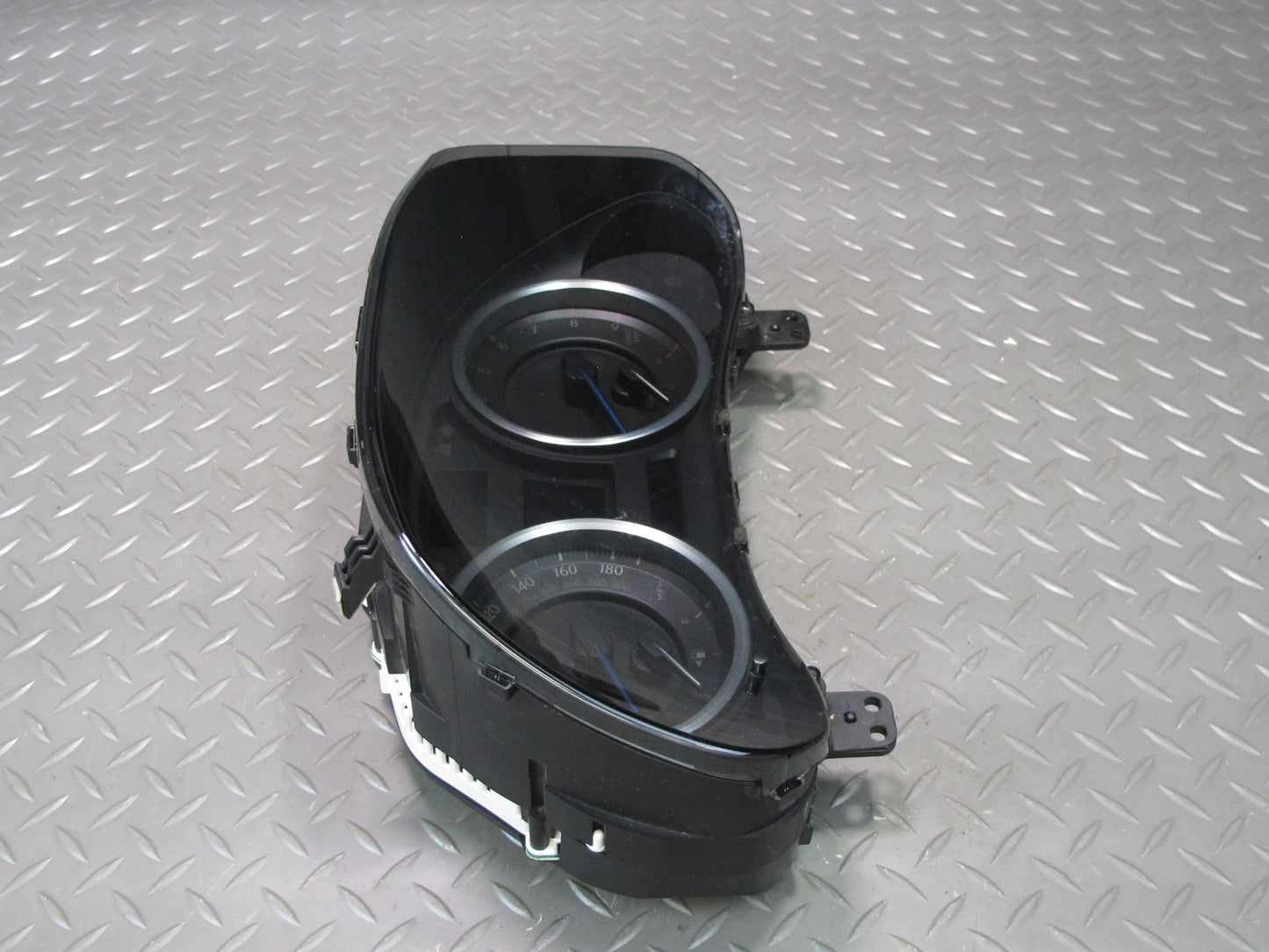 08-09 Lexus USE20L Is-f Instrument Cluster Gauge Speedometer 83800-53780 OEM