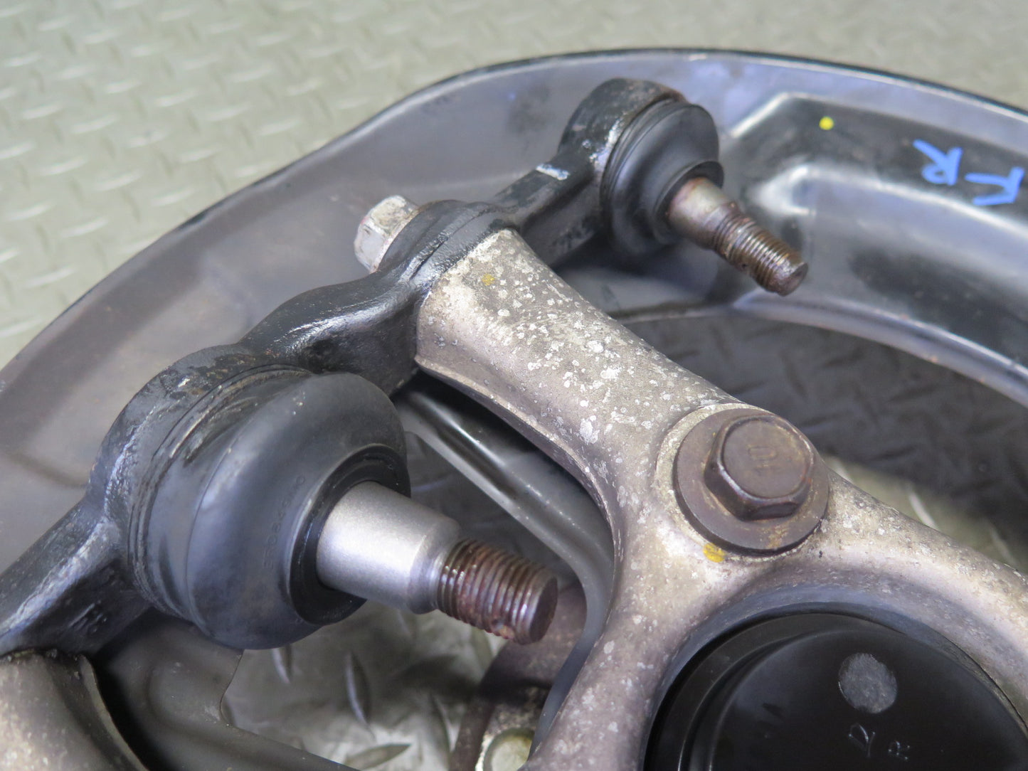 08-14 Lexus USE20L Is-f RWD Front Right Spindle Knuckle Wheel Hub Bearing OEM