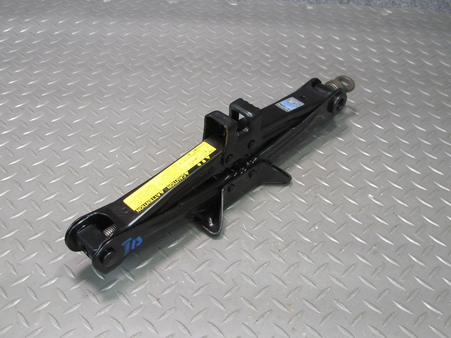 08-14 Lexus USE20L Is-f Emergency Spare Wheel Tire Lift Jack OEM
