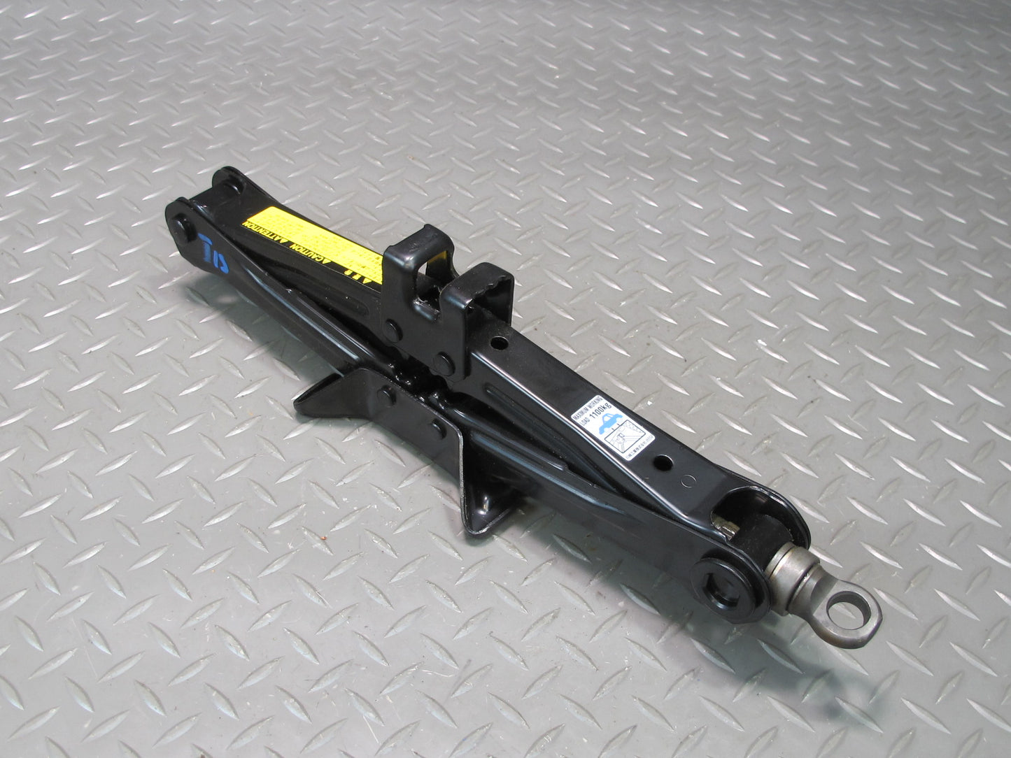 08-14 Lexus USE20L Is-f Emergency Spare Wheel Tire Lift Jack OEM