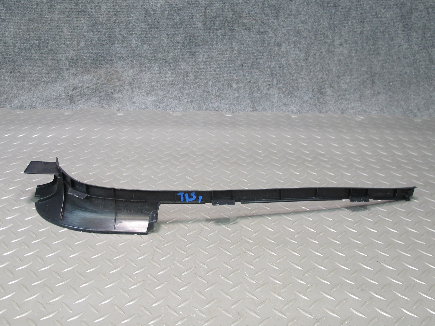 08-14 Lexus IS250 IS350 Is-f Sedan Set of 2 Left & Right Door Opening Trim OEM