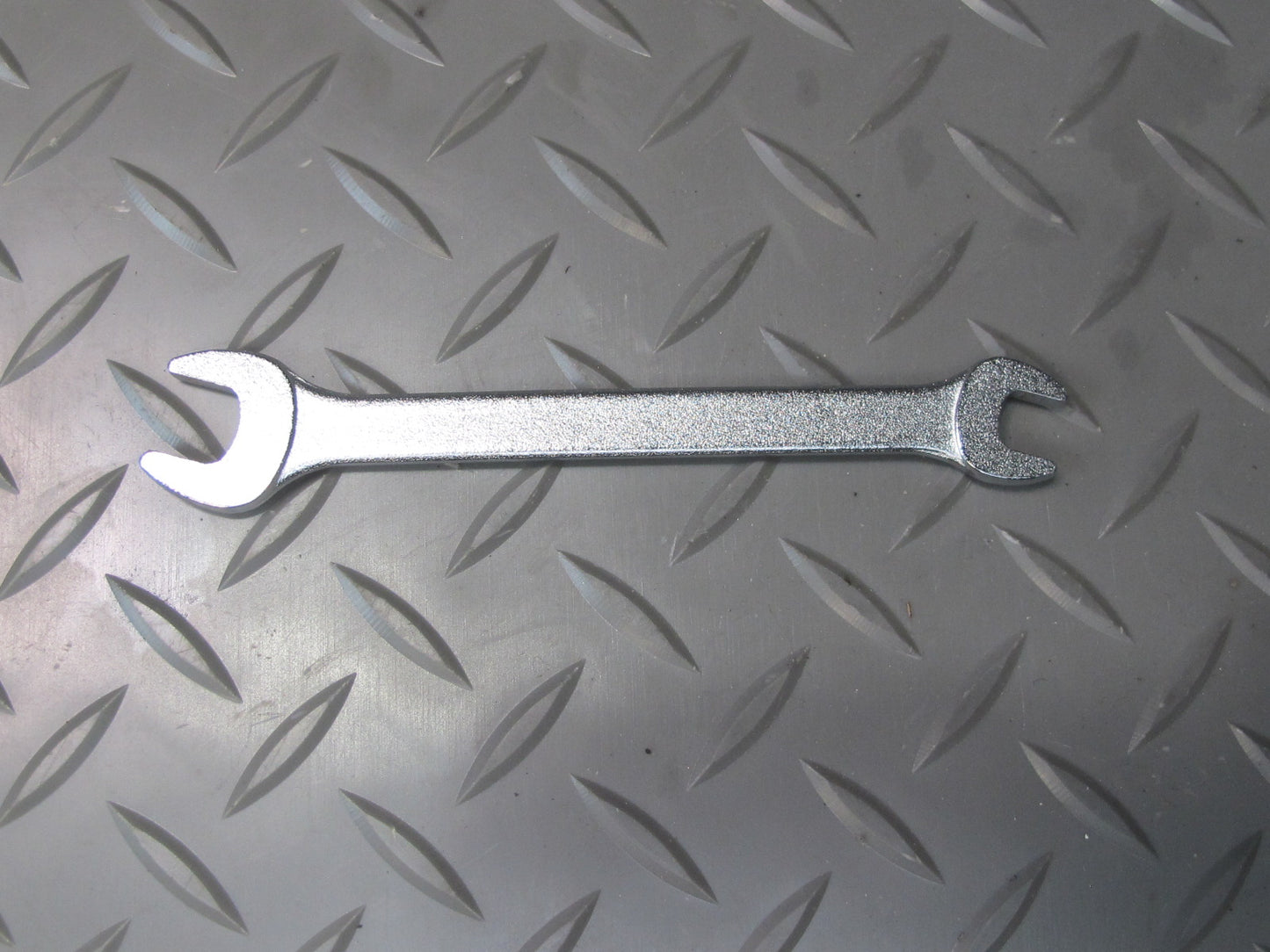 08-14 Lexus USE20L Is-f Spare Tire Tool KIT w Case OEM