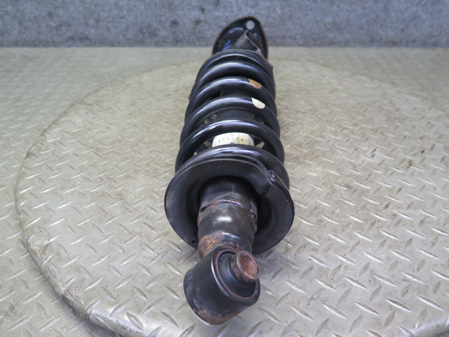 08-10 Lexus USE20L Is-f RWD Set of 2 Rear Left & Right Strut Shock Absorber OEM