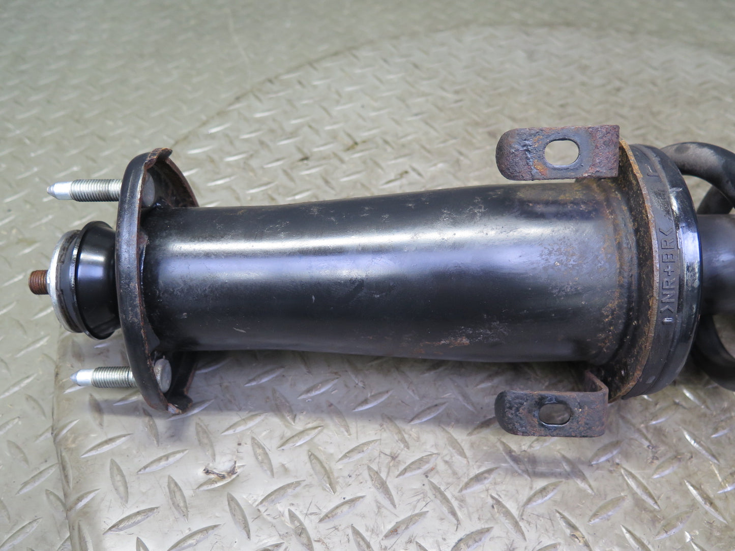 08-10 Lexus USE20L Is-f RWD Set of 2 Rear Left & Right Strut Shock Absorber OEM