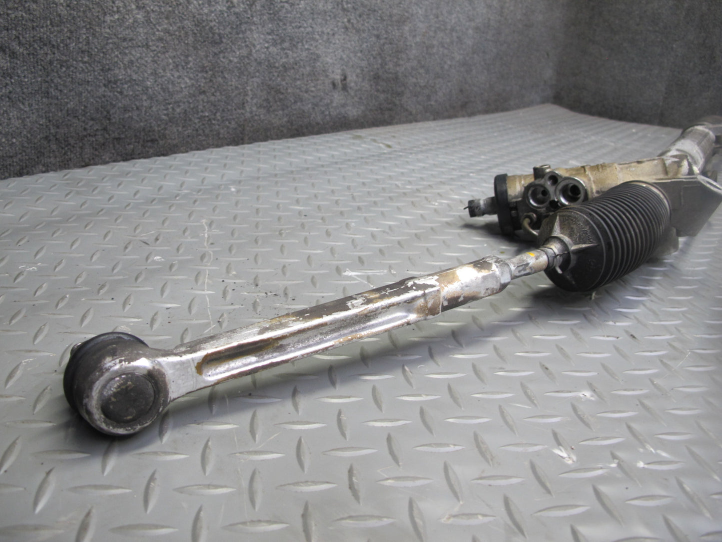 1998-1999 Porsche Boxster 986 Power Steering Rack & Pinion 99634701105