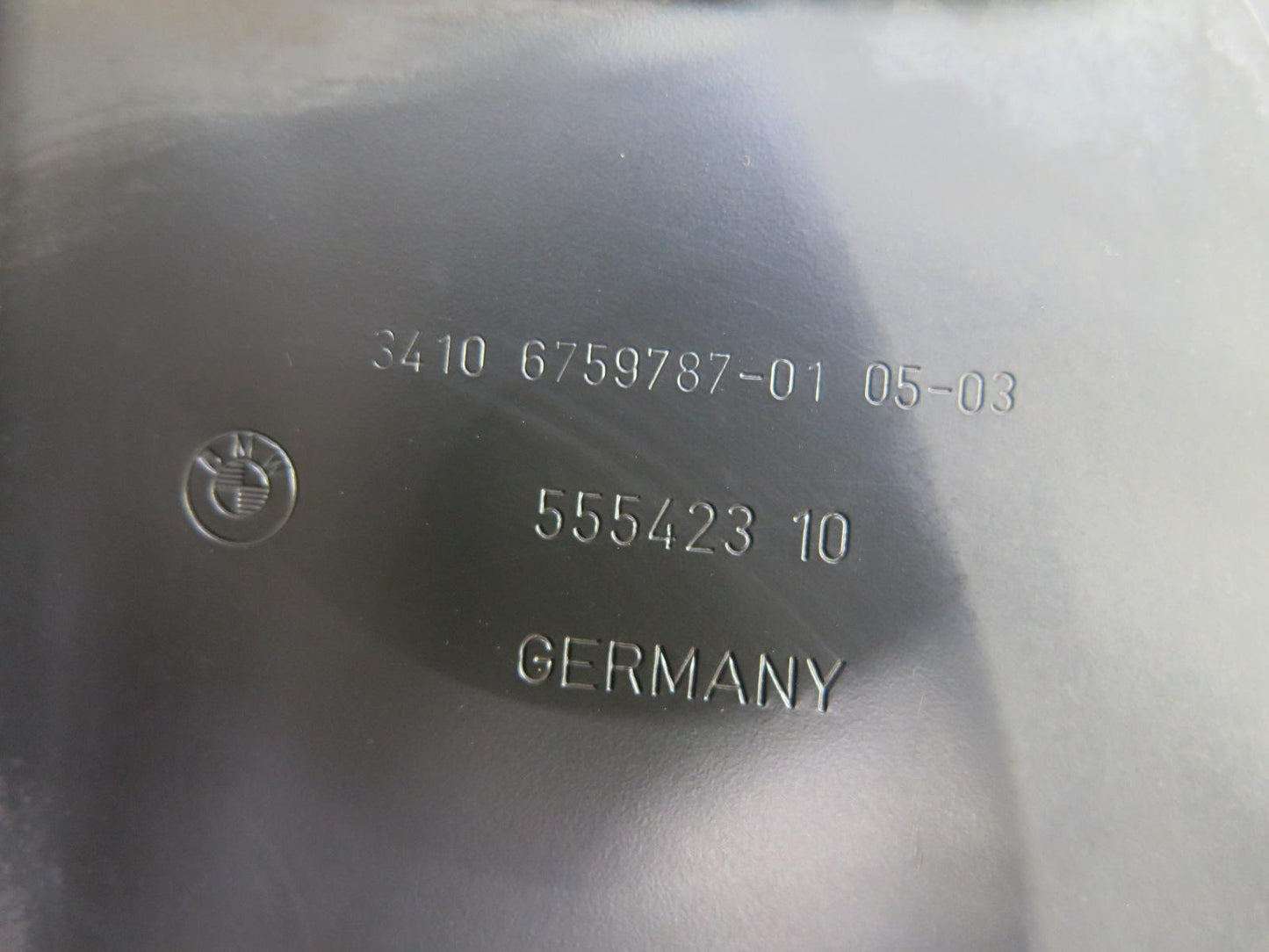 02-06 BMW E46 330i 330ci RWD Front Left Spindle Knuckle Wheel Hub Bearing OEM