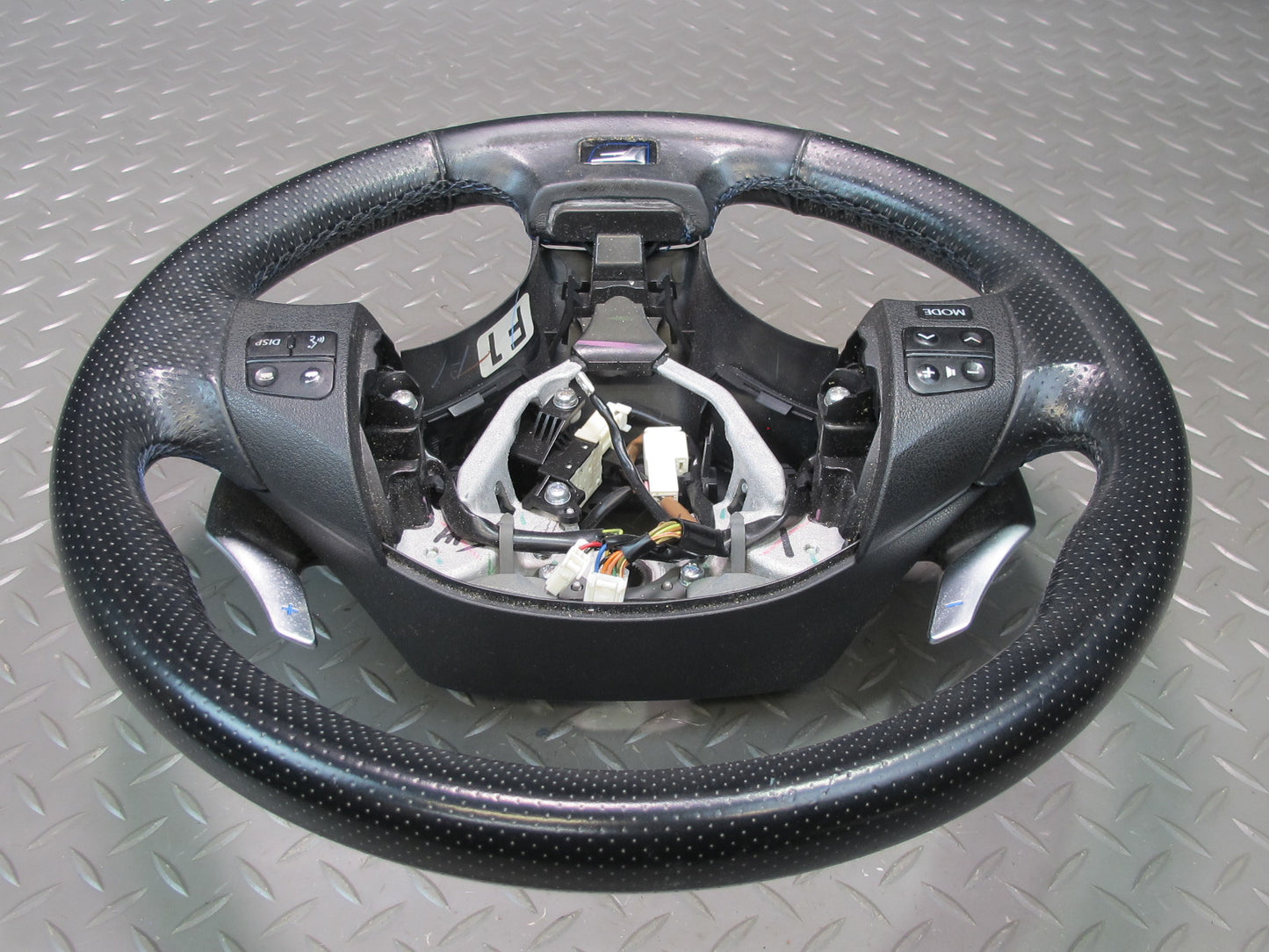 08-09 Lexus USE20L Is-f Leather Multifunctional Steering w Shifters & Cruise OEM