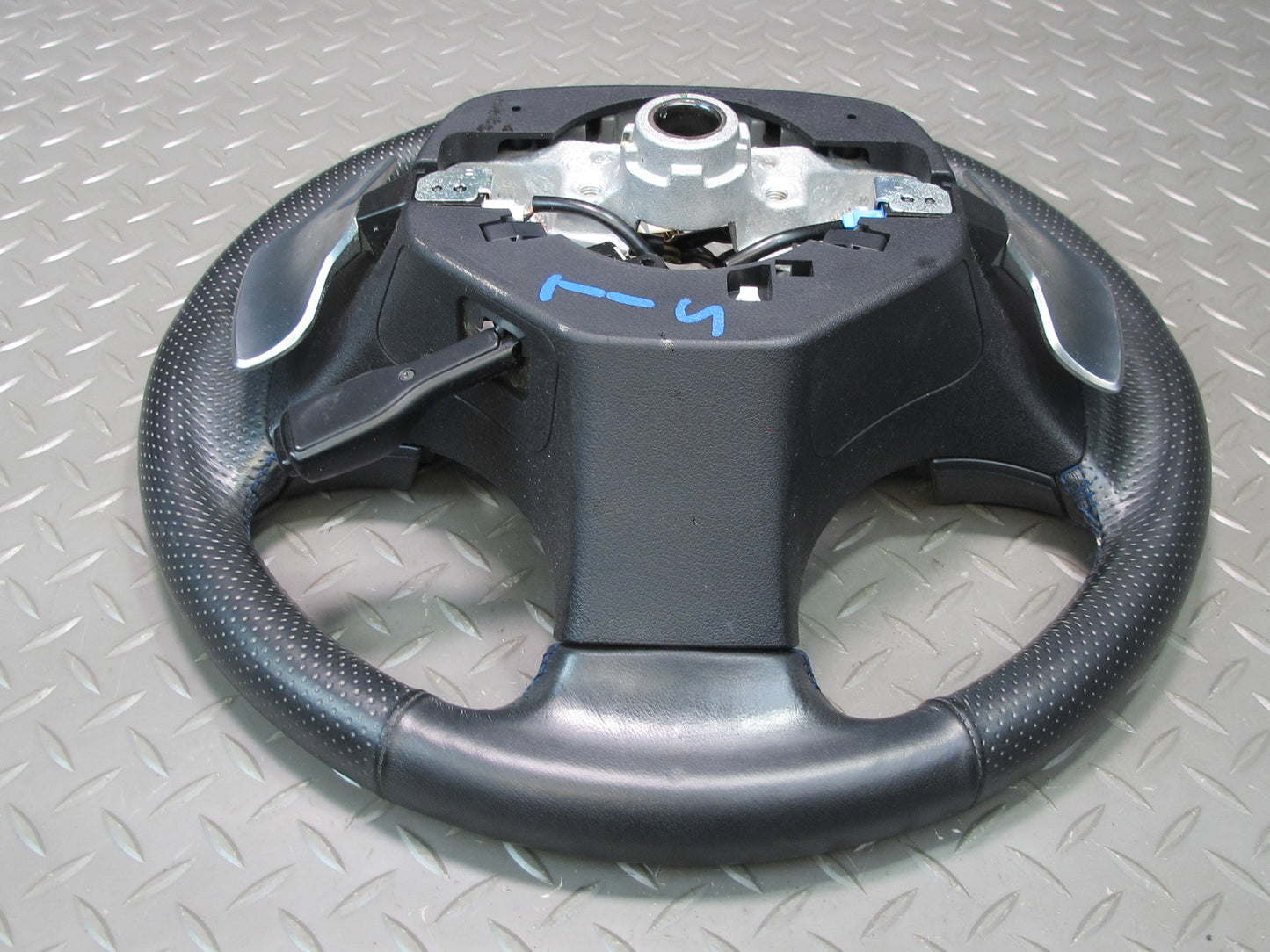 08-09 Lexus USE20L Is-f Leather Multifunctional Steering w Shifters & Cruise OEM